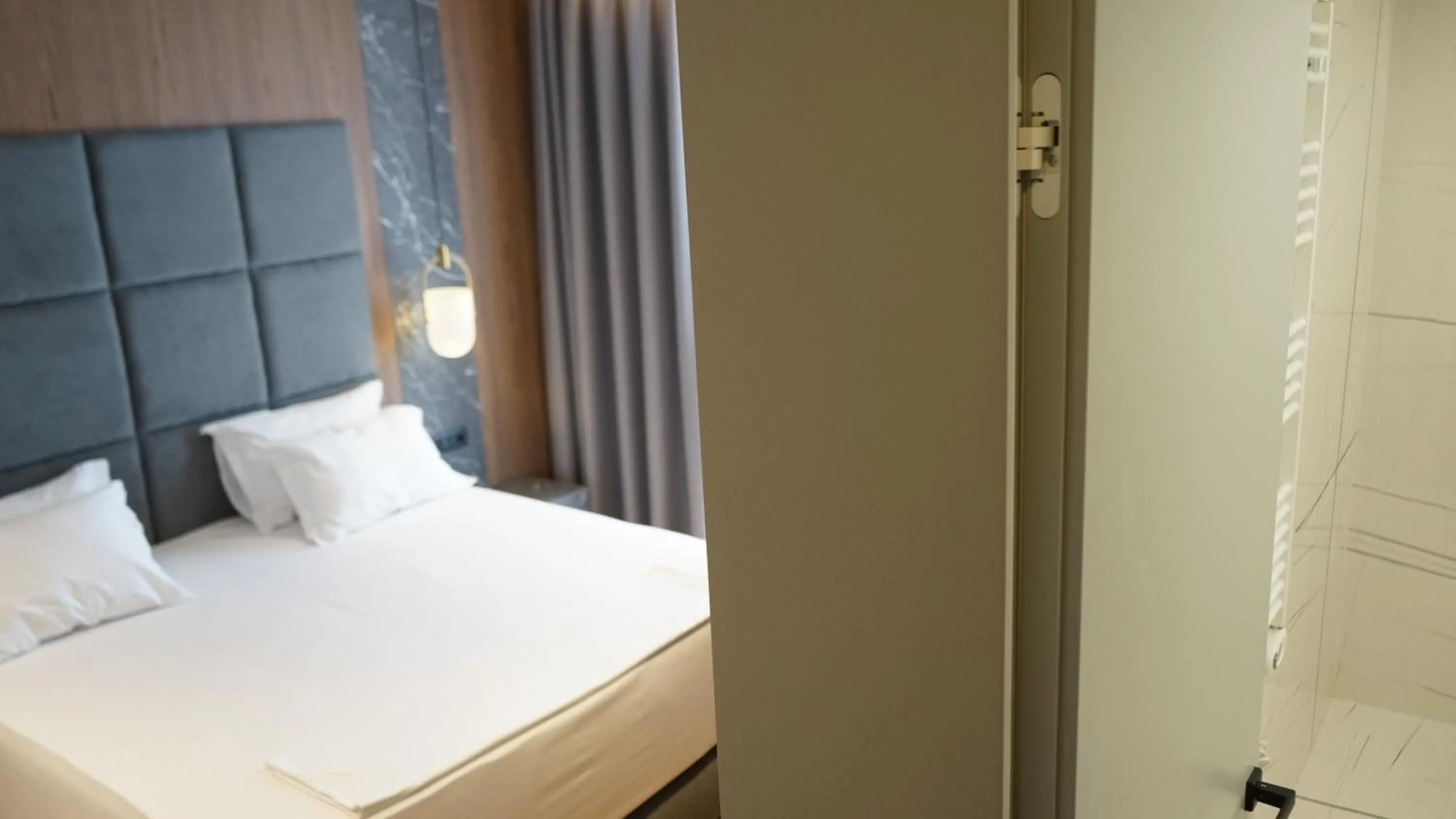 Property building, Bed in Arbnor Boutique Hotel