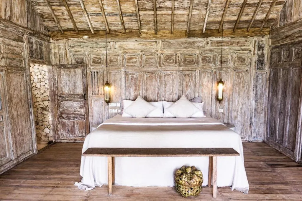 Bed in The Raja Lima hotel