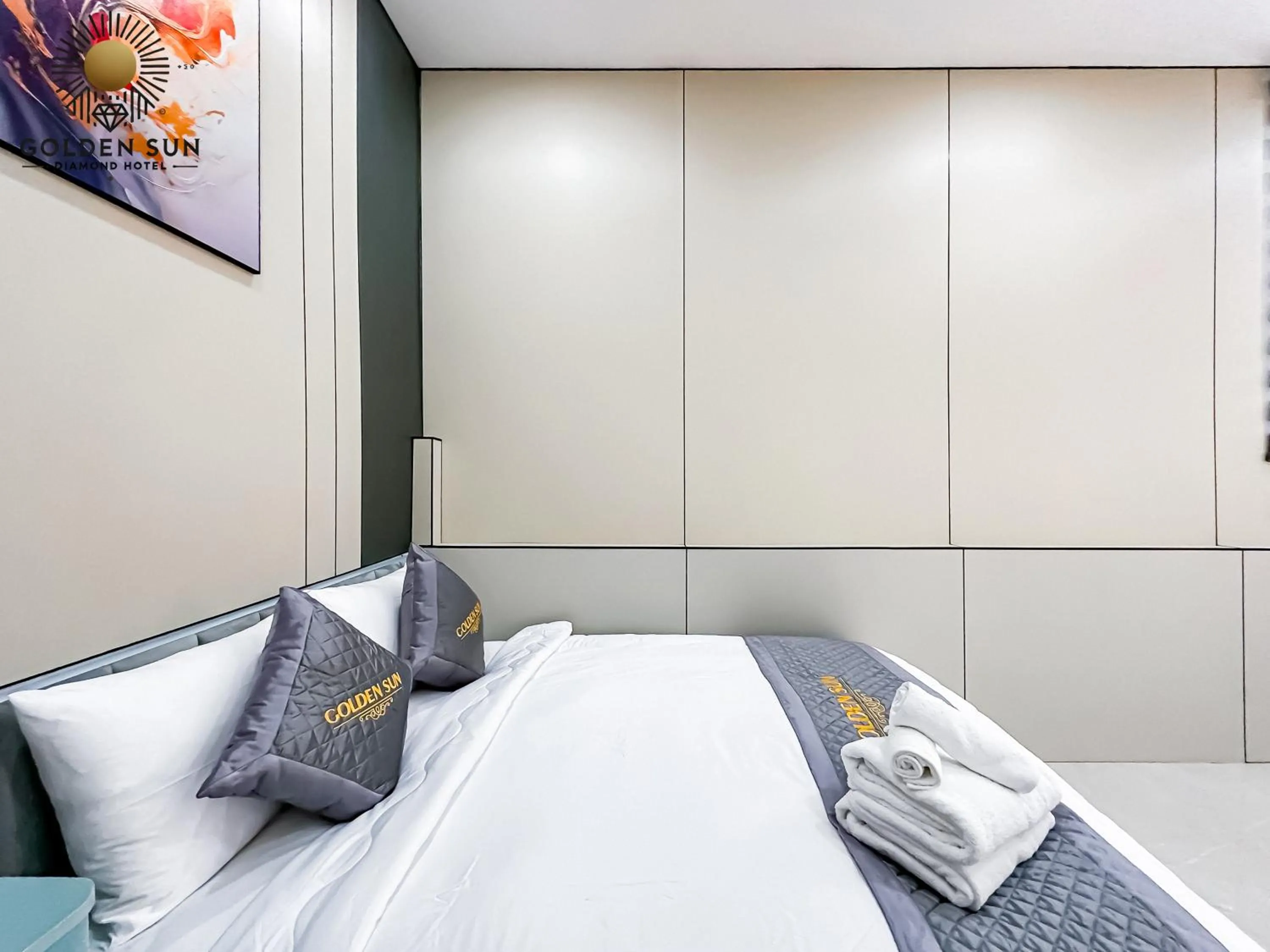 One-Bedroom Apartment with City View in Golden Sun Hotel Apartments 5 - Diamond Island