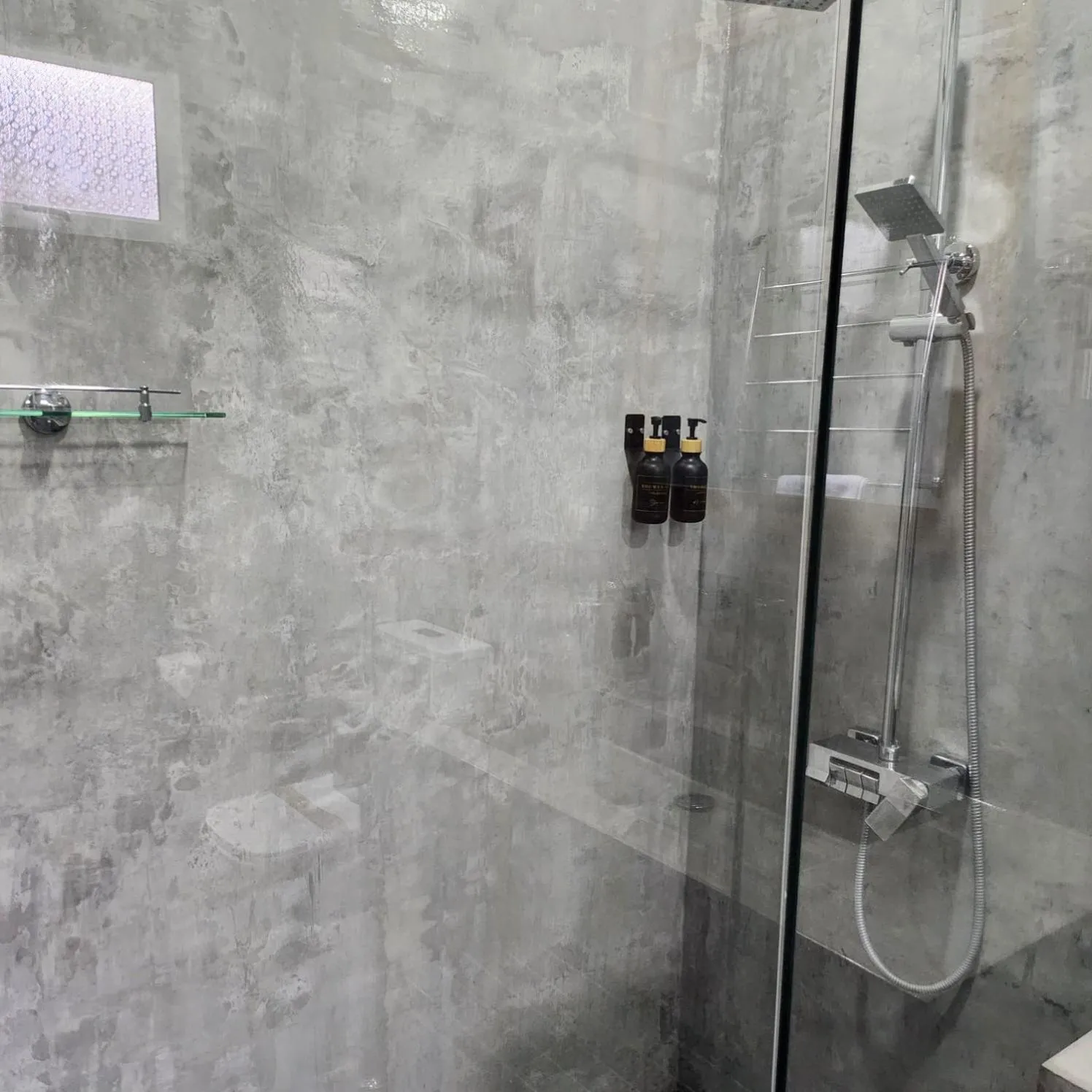 Bathroom in Neem Tree House, Trincomalee