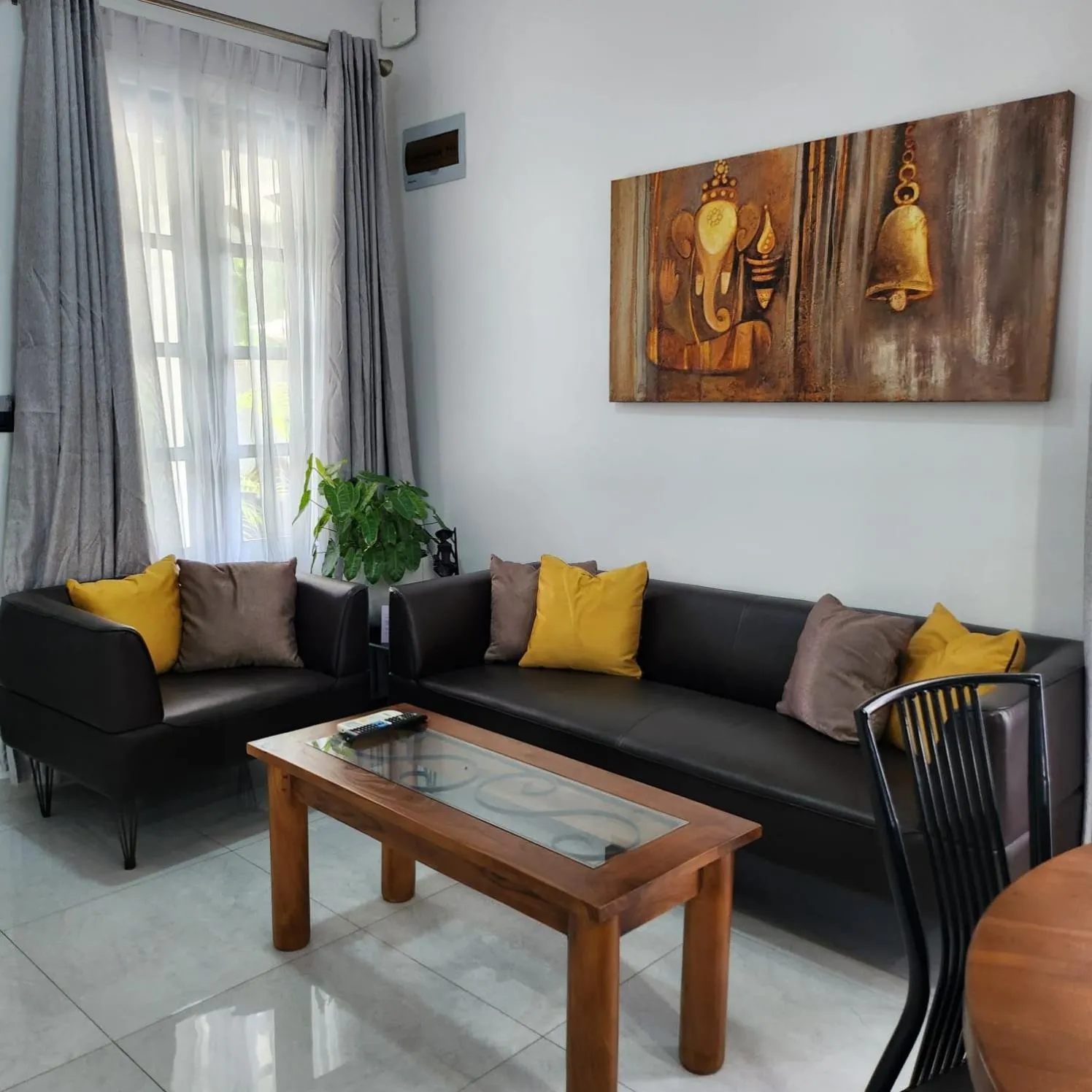Seating area in Neem Tree House, Trincomalee