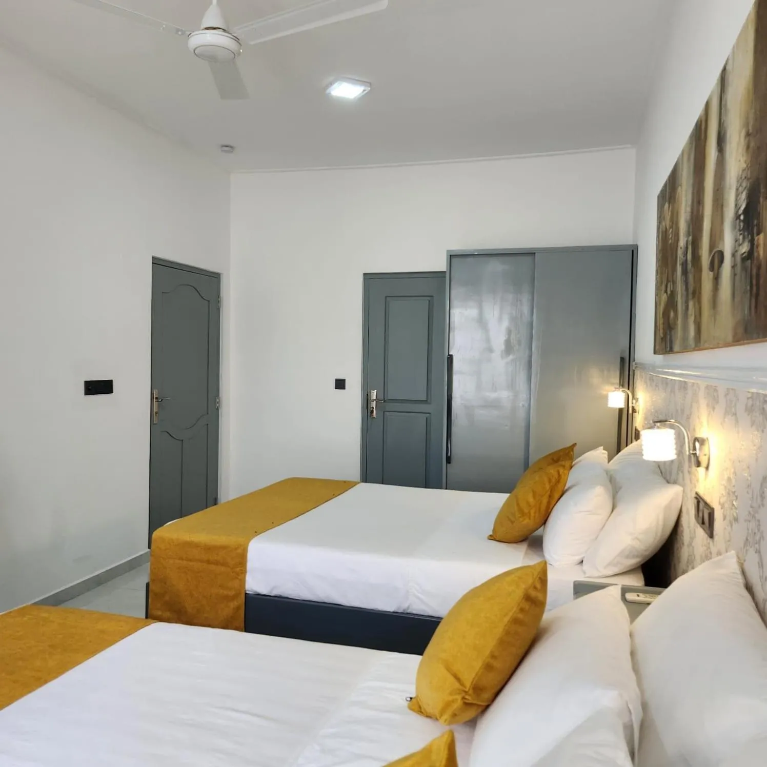 Bed in Neem Tree House, Trincomalee