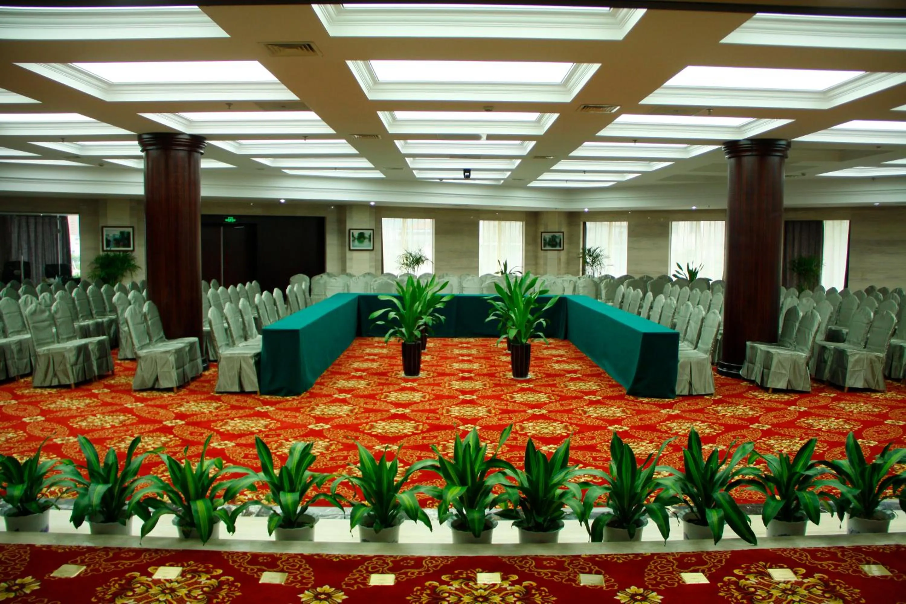Meeting/conference room in Zhangjiajie International Hotel