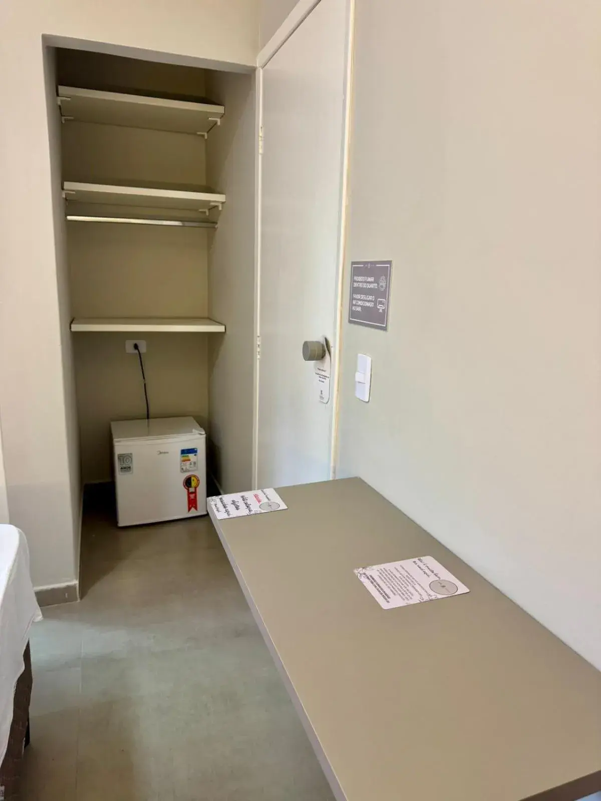 Queen Suite - single occupancy in Della Economy Hotel Queen Suite - single occupancy in Della Economy Hotel