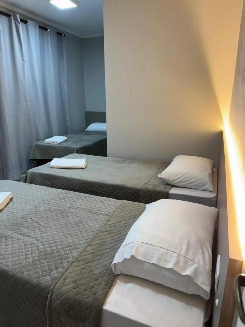 Bed in Della Economy Hotel