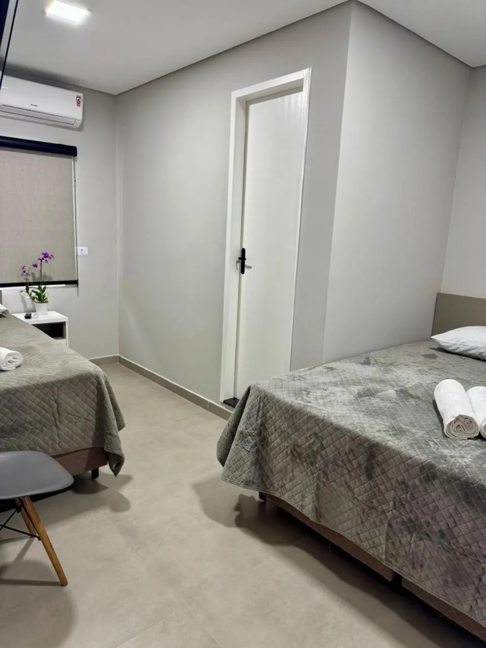 Bed in Della Economy Hotel