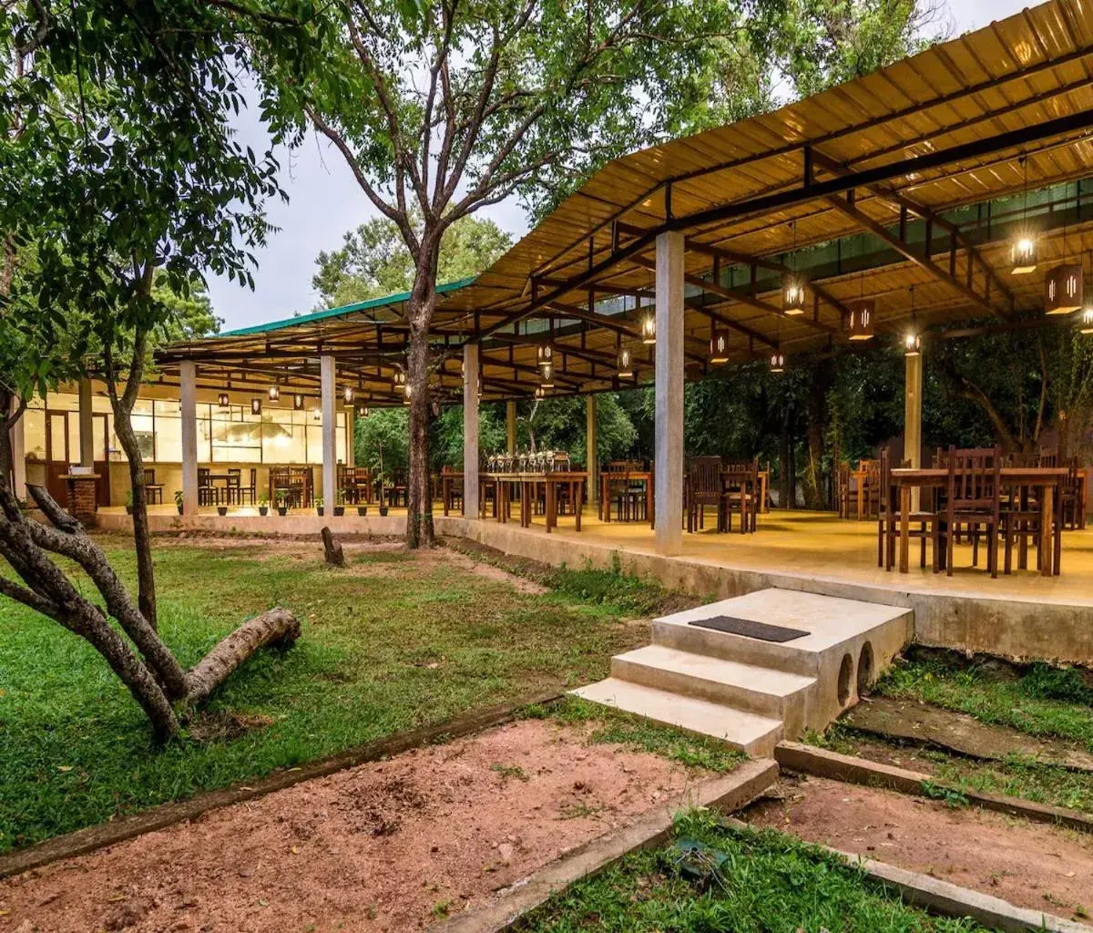 Restaurant/places to eat in Eighth Wonder Resort Restaurant/places to eat in Eighth Wonder Resort