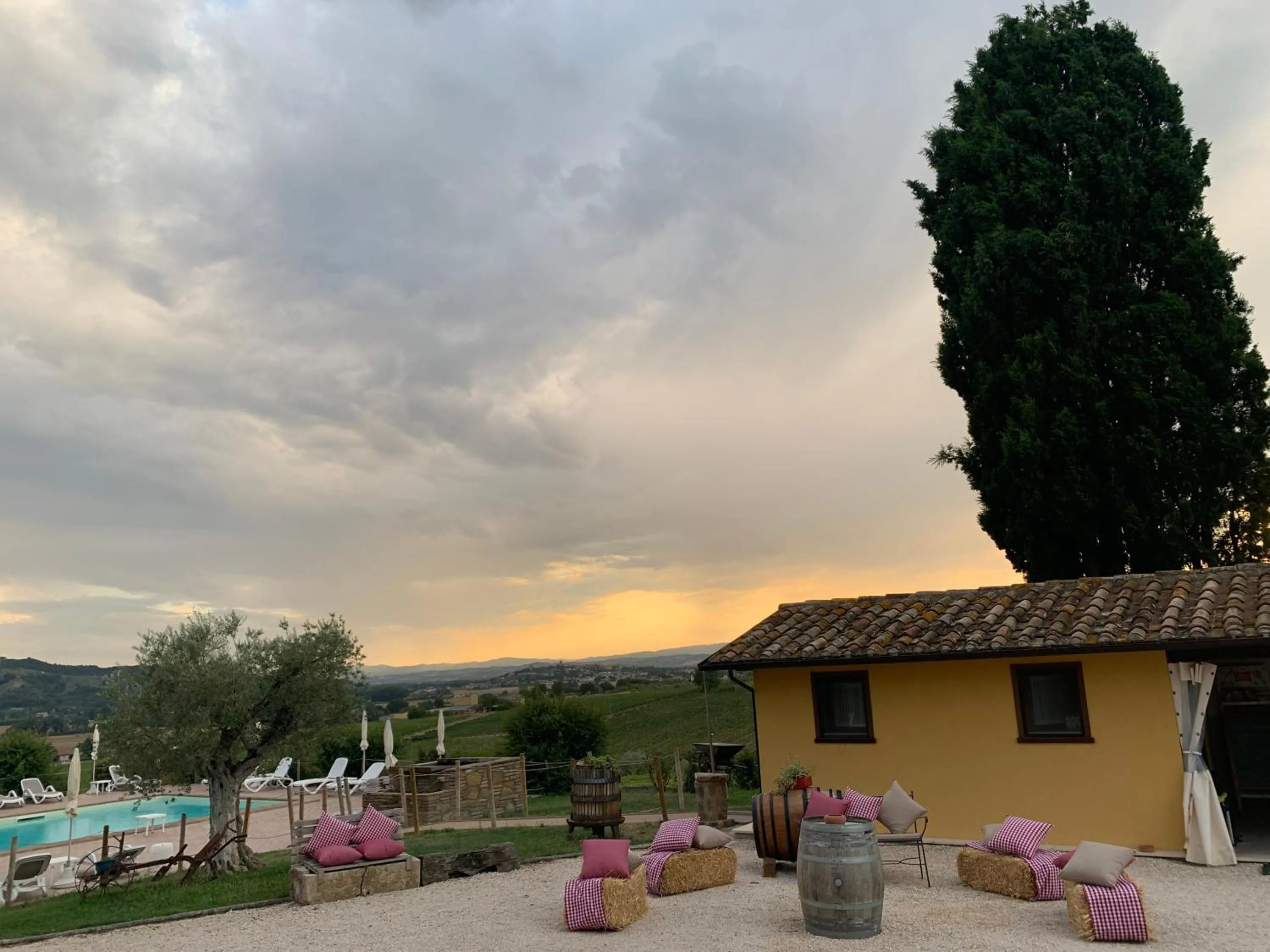 Pool view in Agriturismo Il Divin Casale