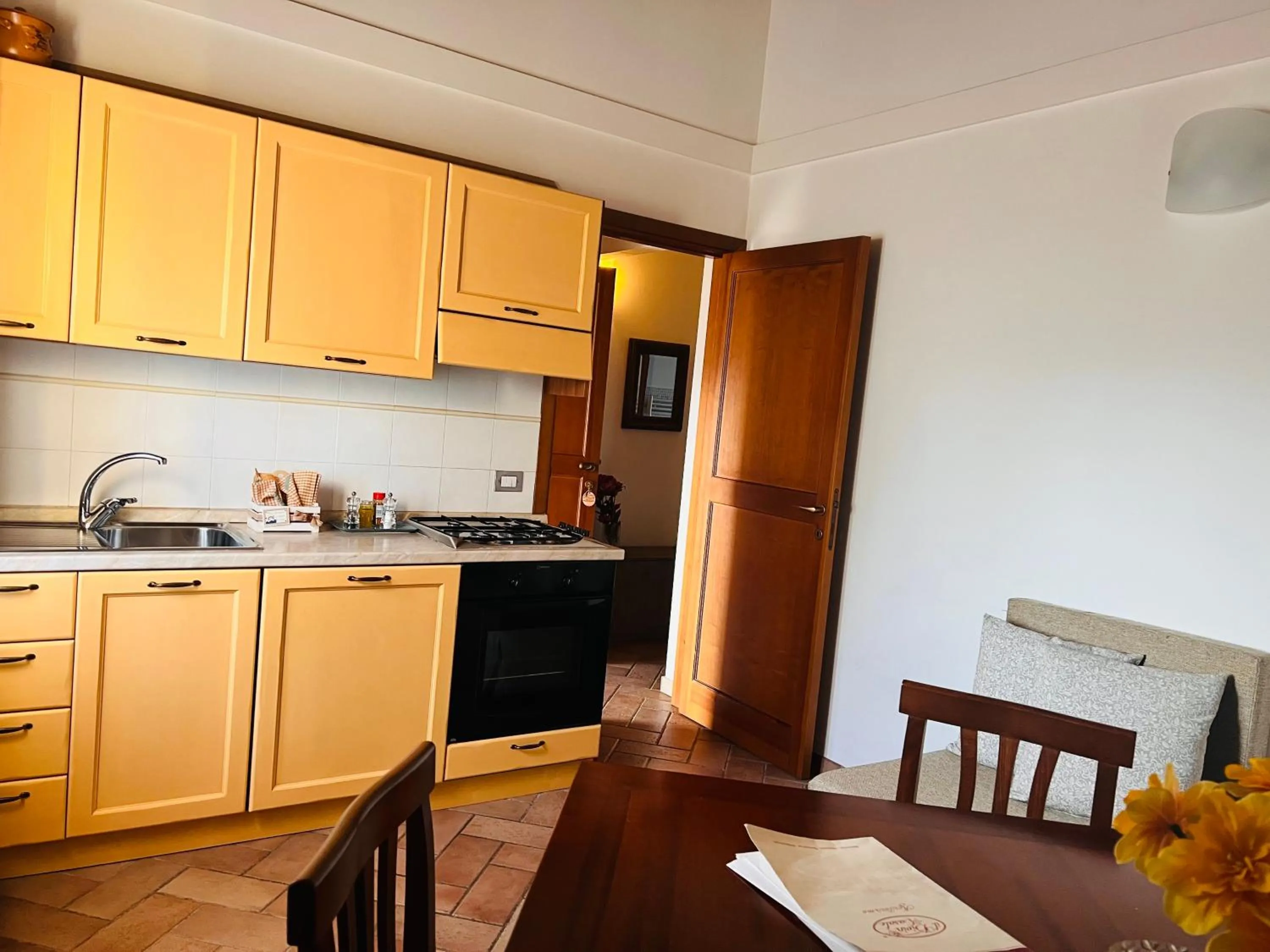 Kitchen or kitchenette in Agriturismo Il Divin Casale