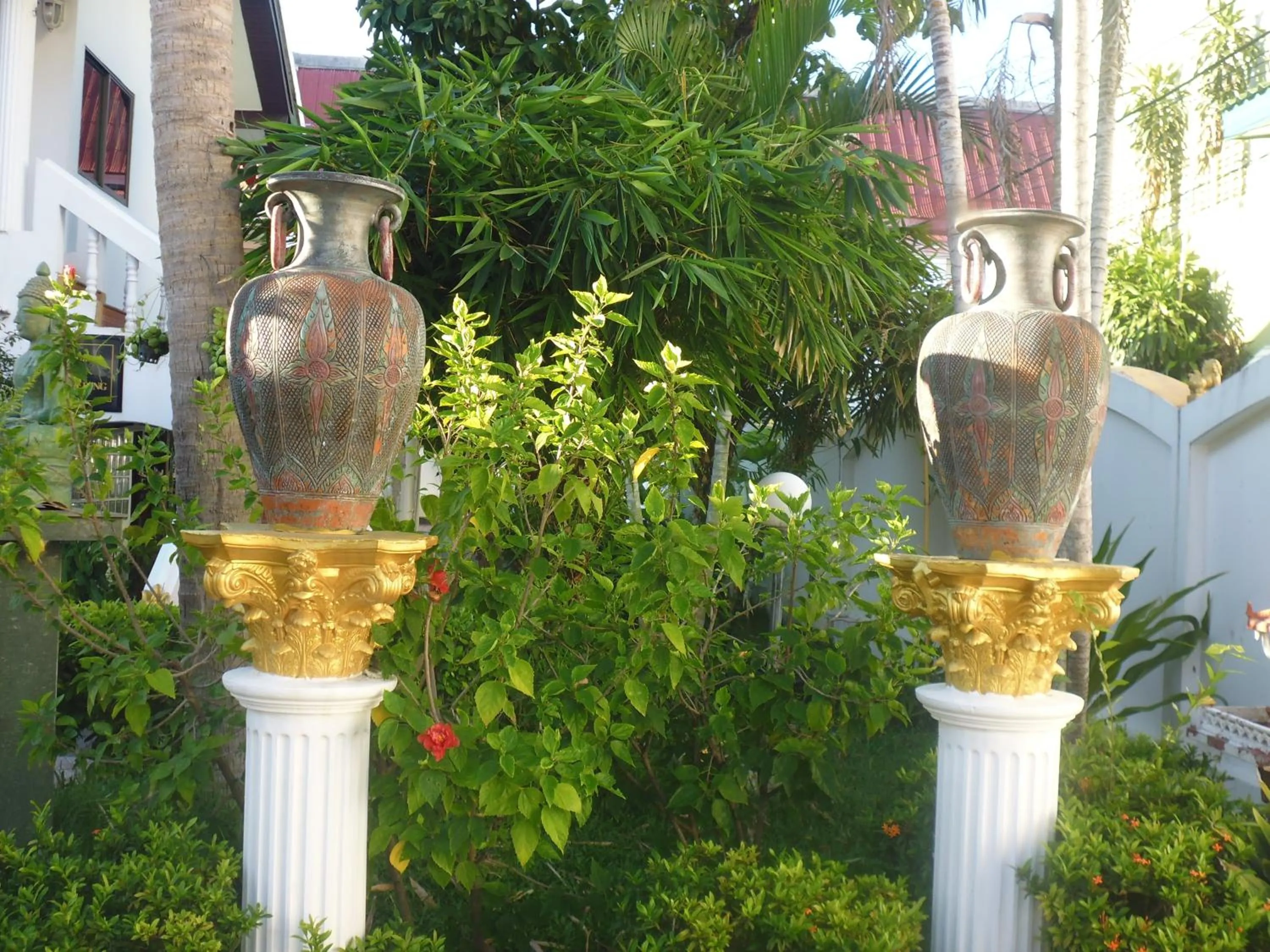 Garden in Villa Oranje Pattaya