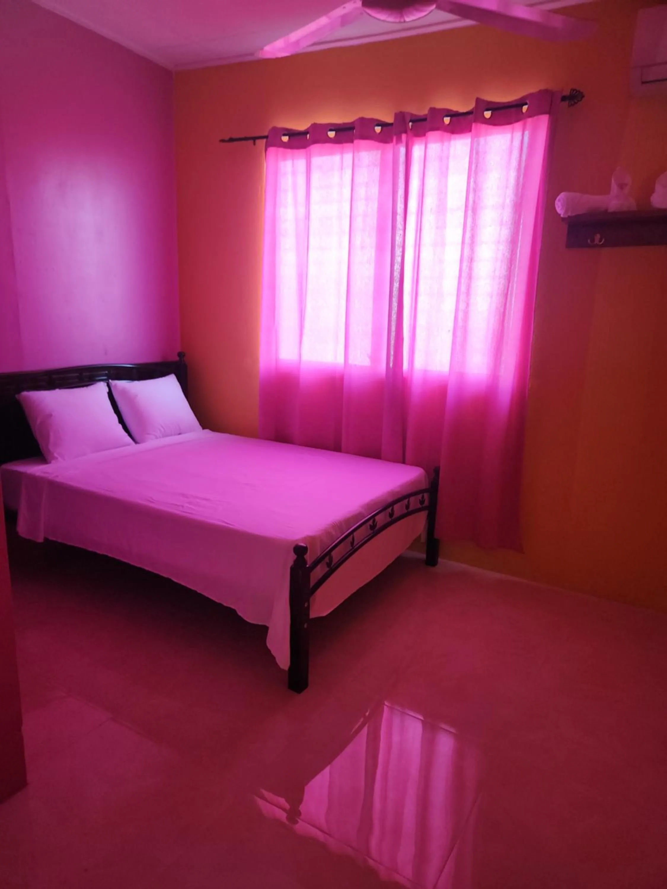 Bed in EL REY Hotel & Restaurant