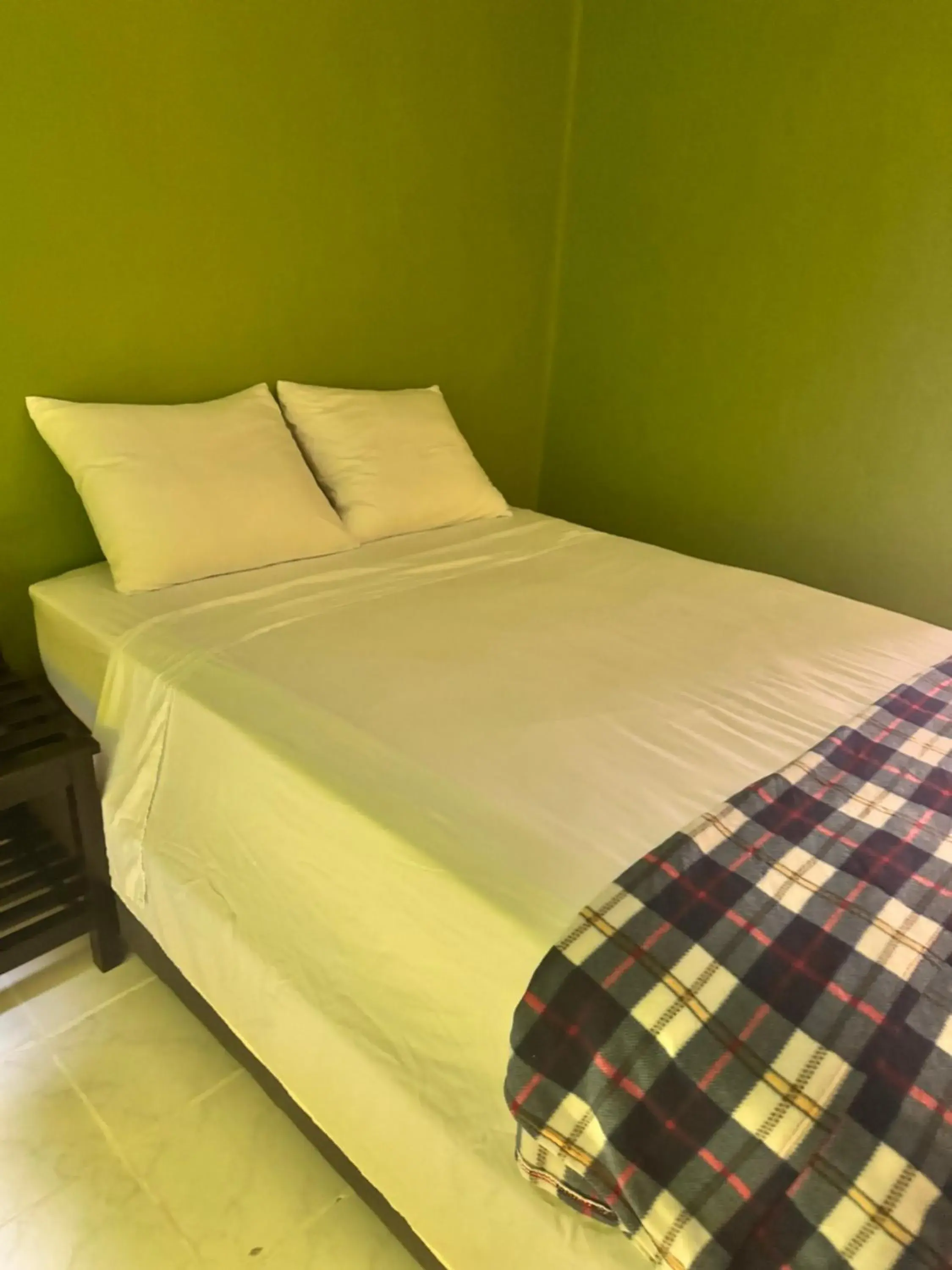 Budget Twin Room - single occupancy in EL REY Hotel & Restaurant Budget Twin Room - single occupancy in EL REY Hotel & Restaurant