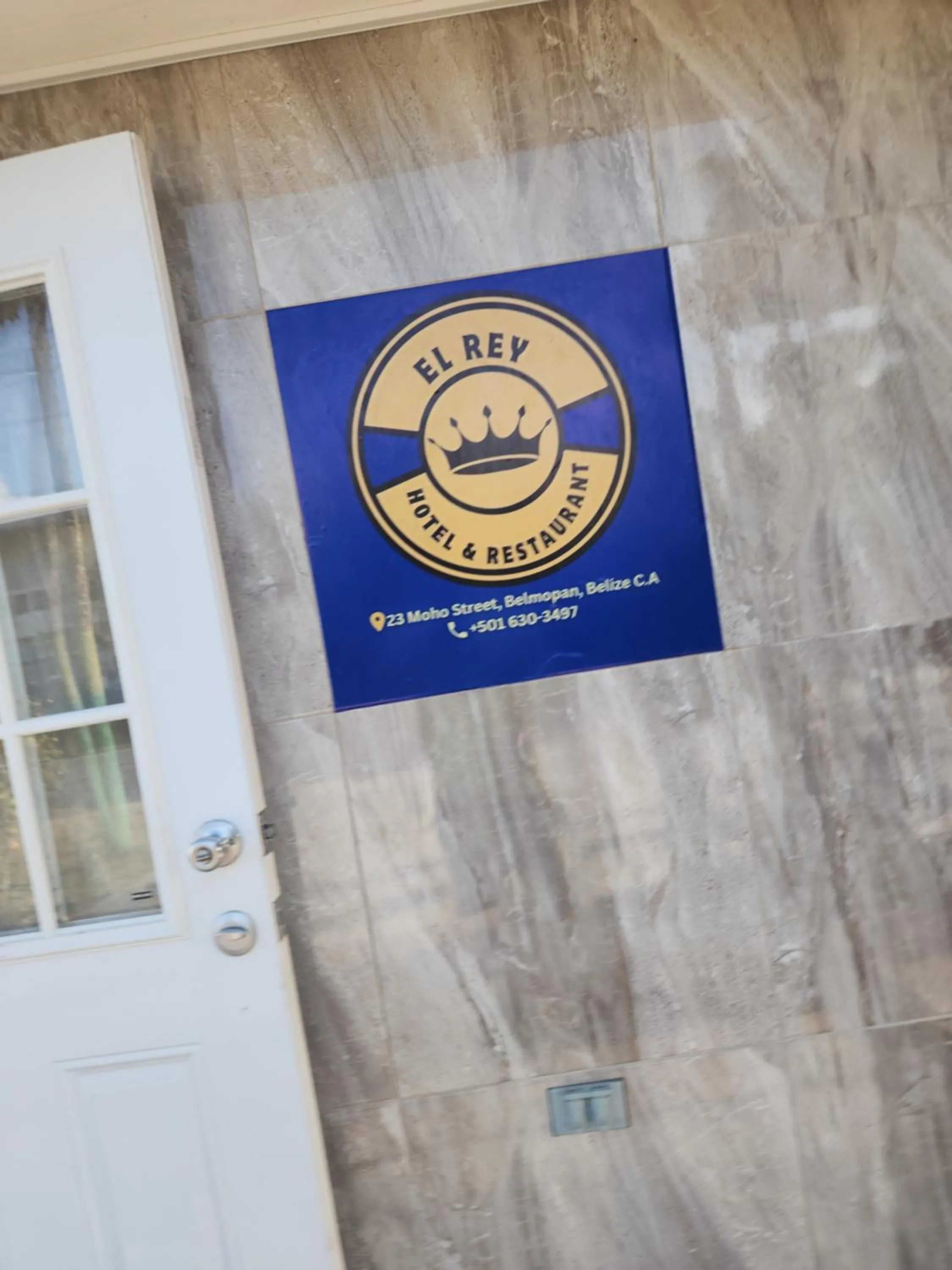 EL REY Hotel & Restaurant