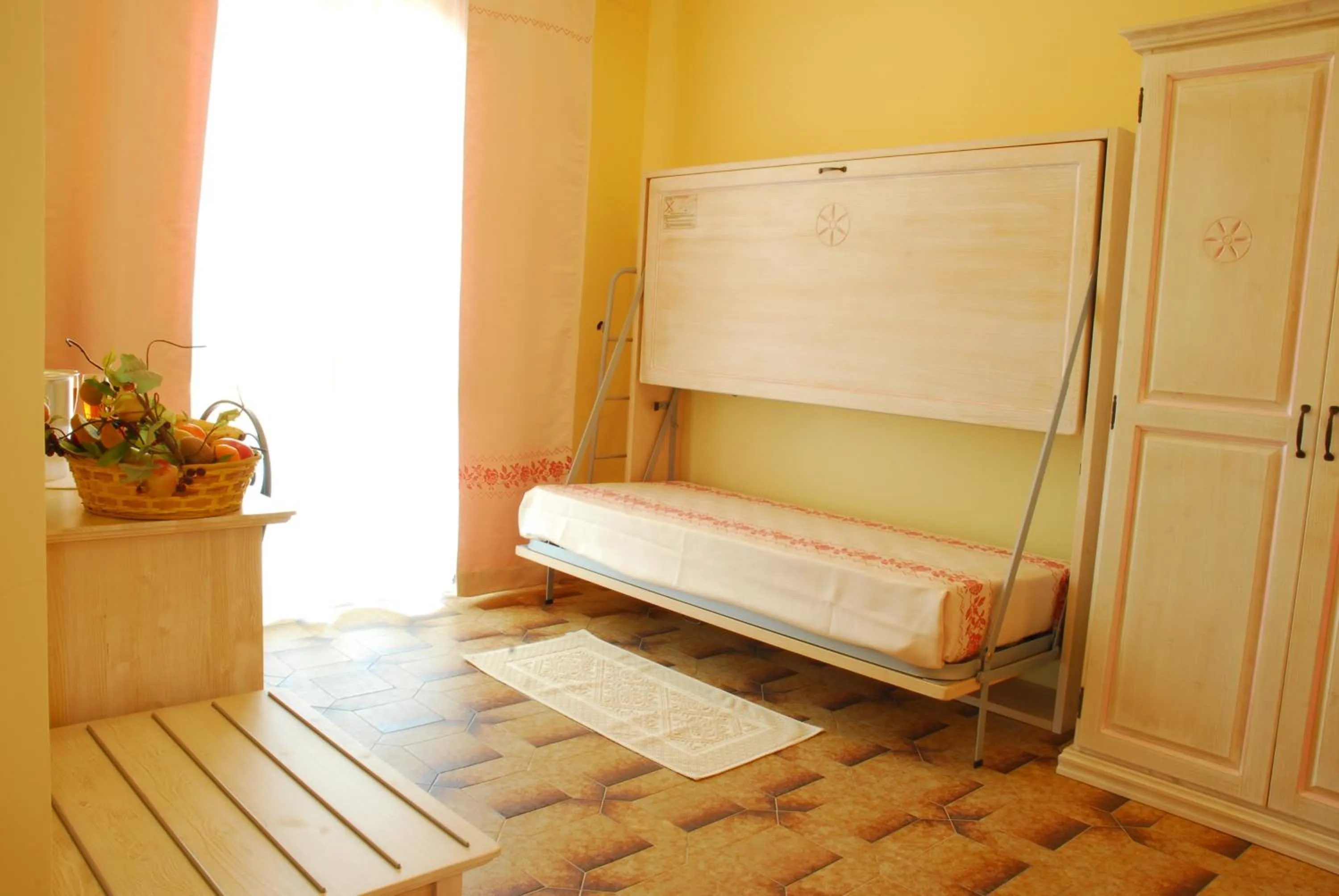 bunk bed, Bed in Le Nereidi Hotel & Residence