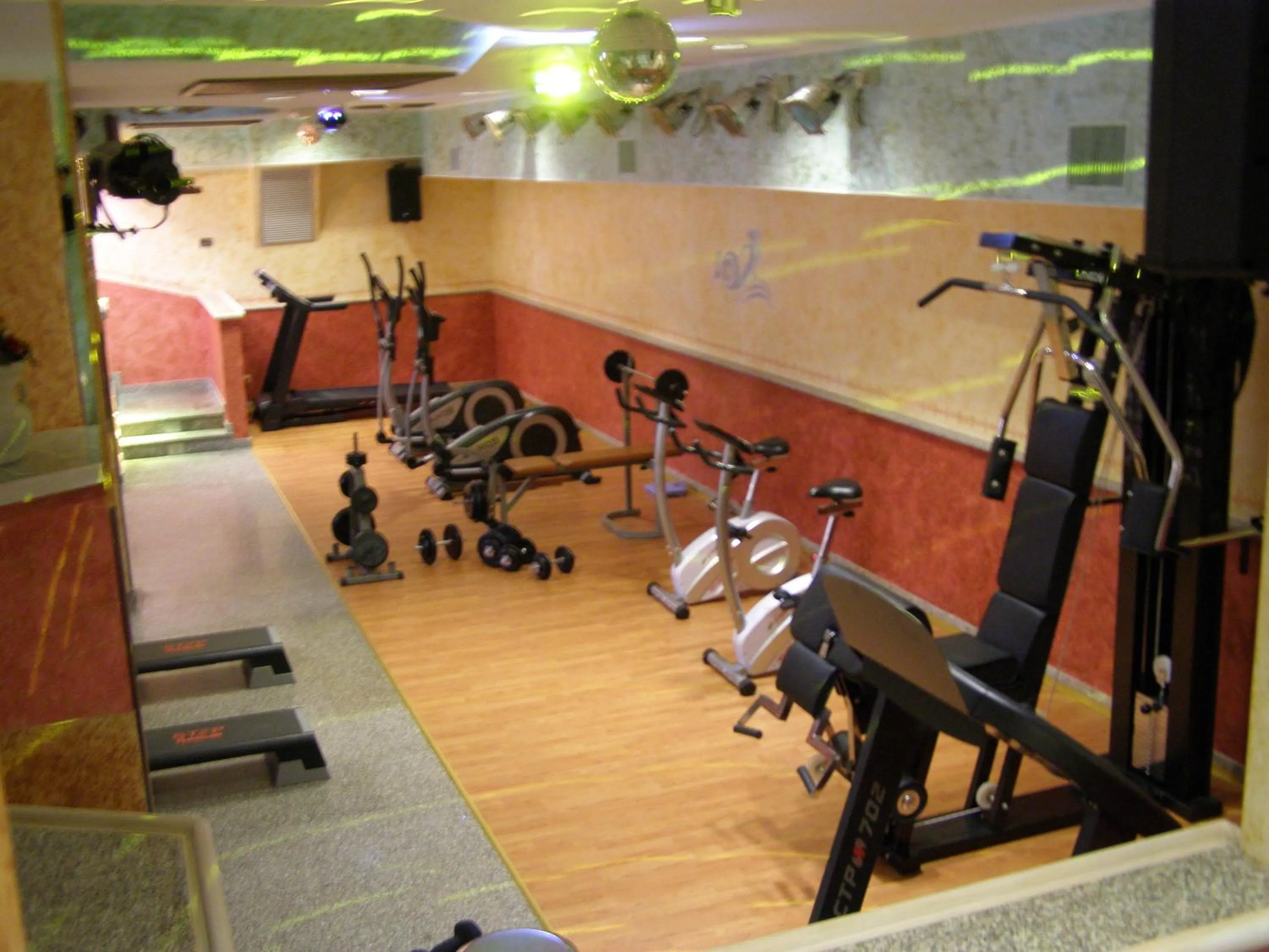 Fitness centre/facilities in Le Nereidi Hotel & Residence