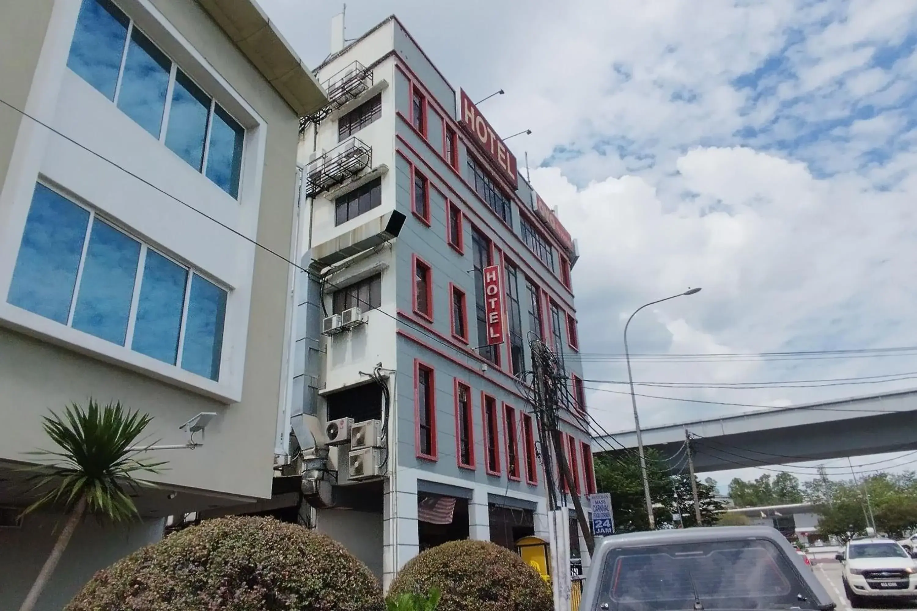 Property building in Cahaya Midah - BilikXpert Property building in Cahaya Midah - BilikXpert