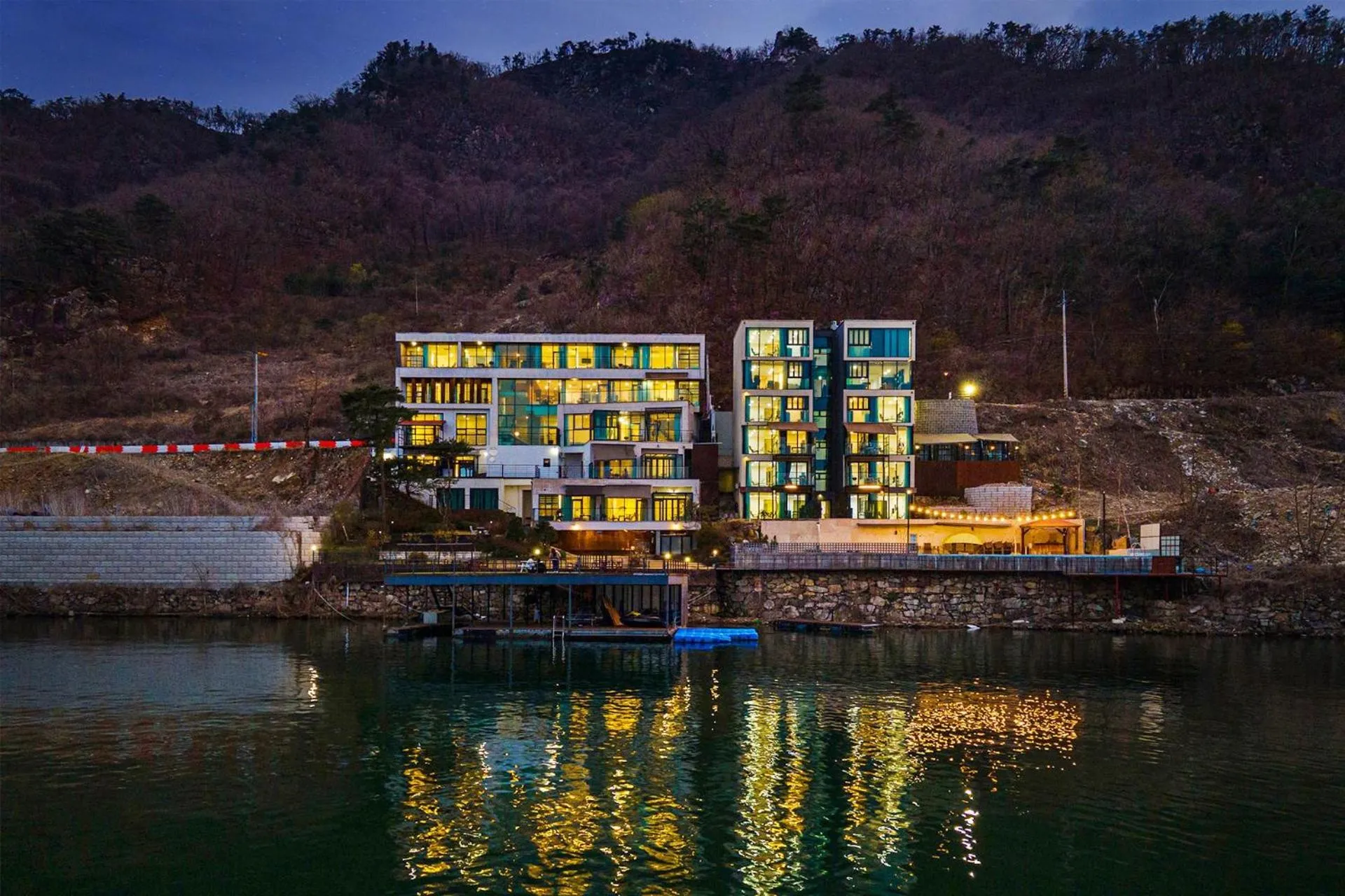 Gapyeong Pension The Square 24 Spa Pension