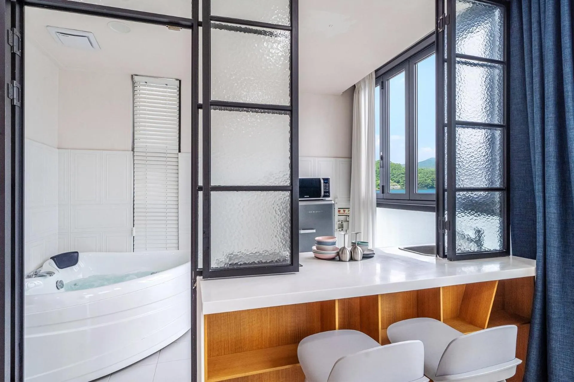 Gapyeong Pension The Square 24 Spa Pension