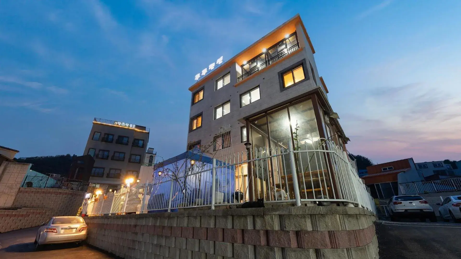 Gapyeong TwoTwo Spa Pension Gapyeong TwoTwo Spa Pension