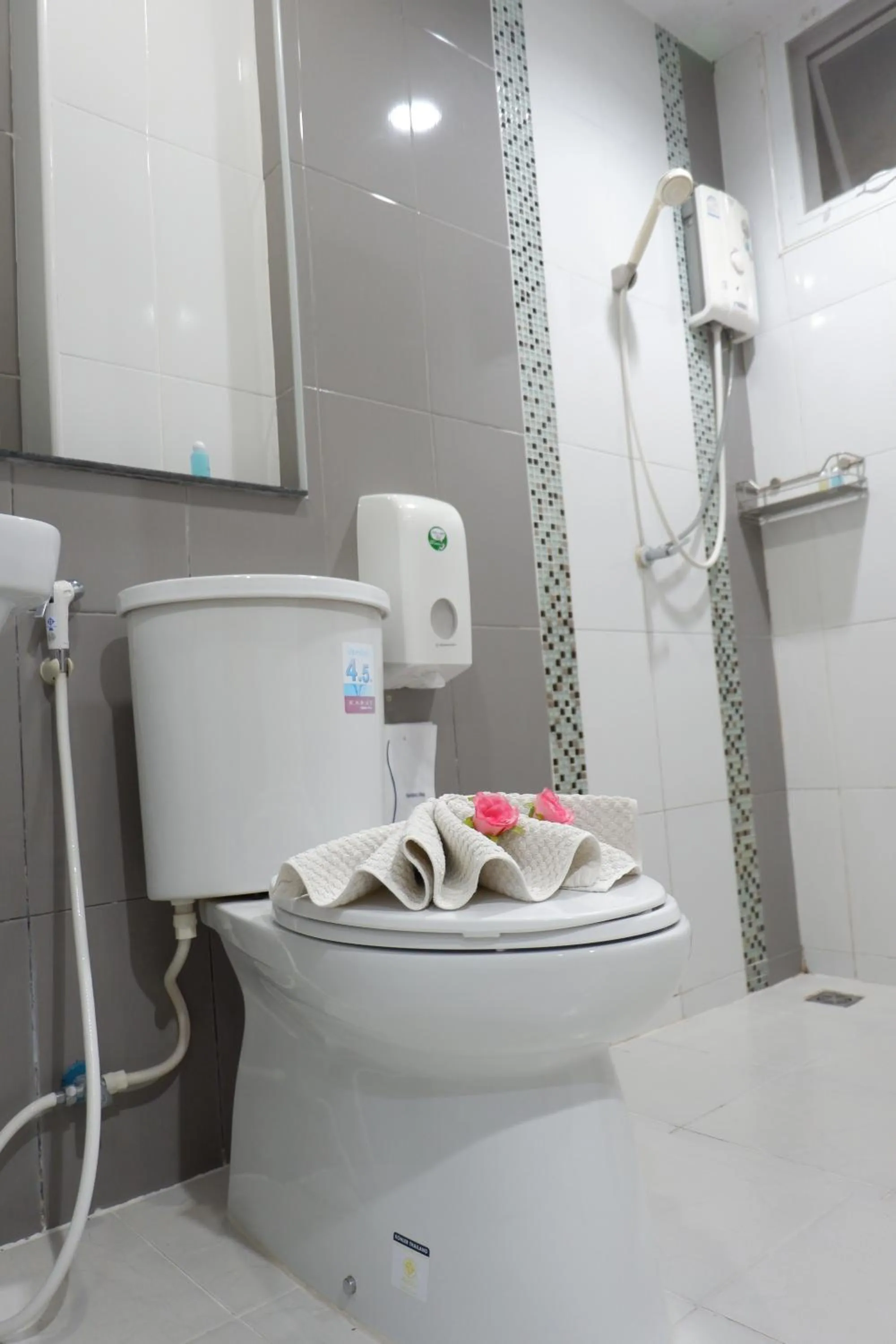 Shower in Zada Residence