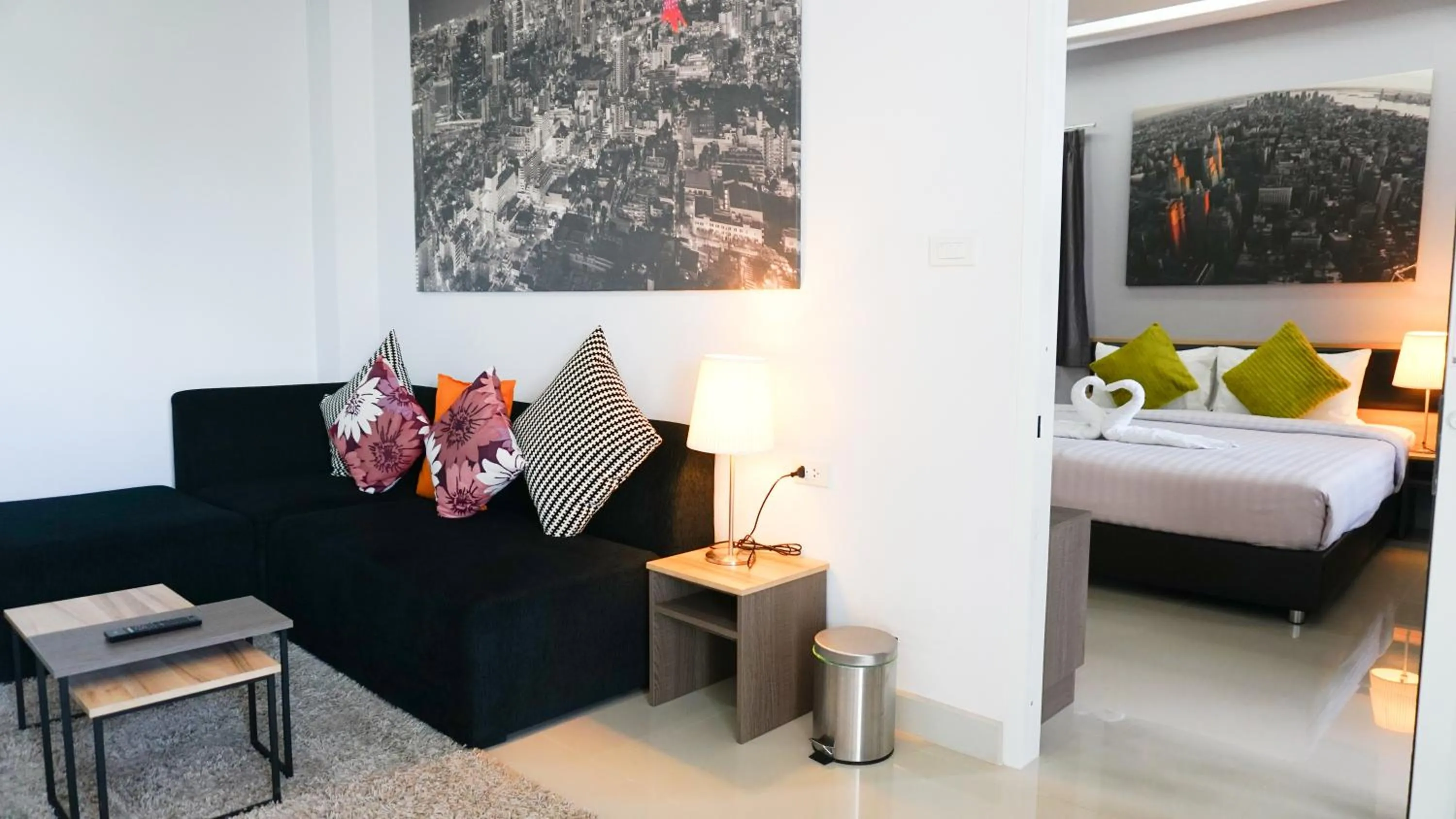 Living room, Bed in Zada Residence