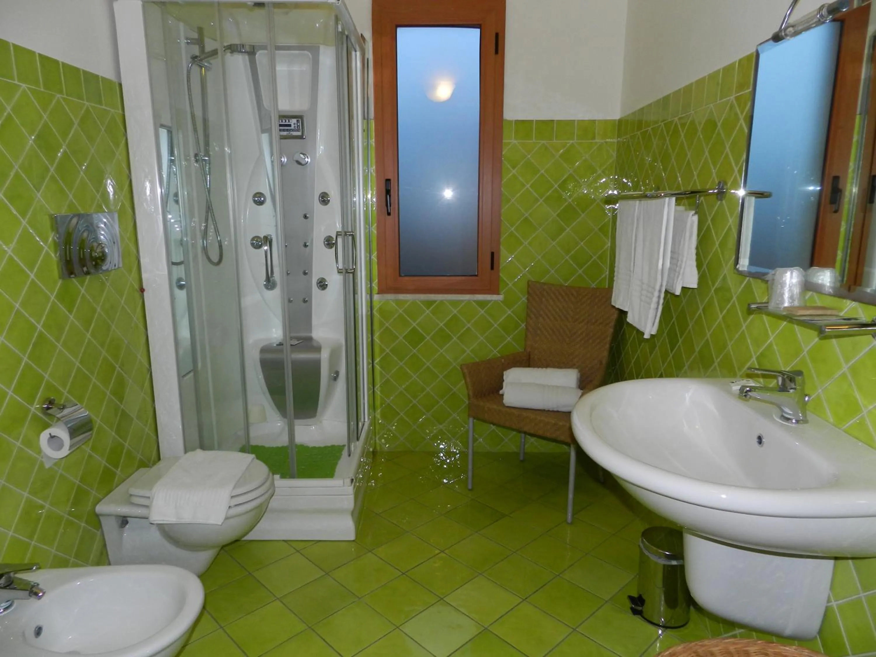 Bathroom in Hotel I Colori