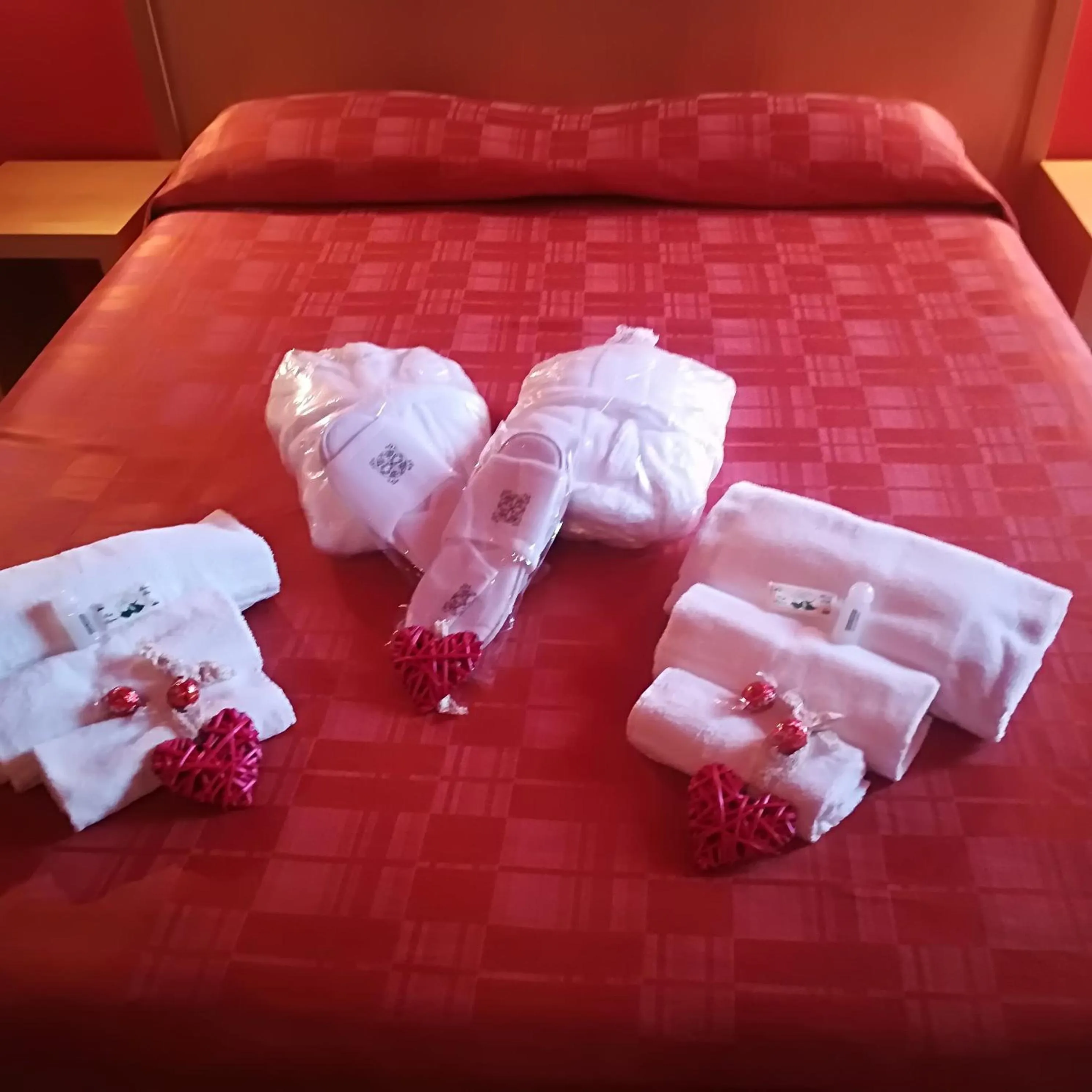 Bedroom, Bed in Hotel I Colori