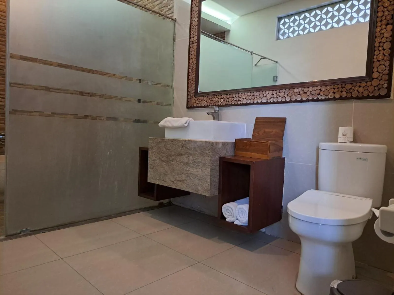 Toilet in Maharaja Villas Bali - CHSE Certified