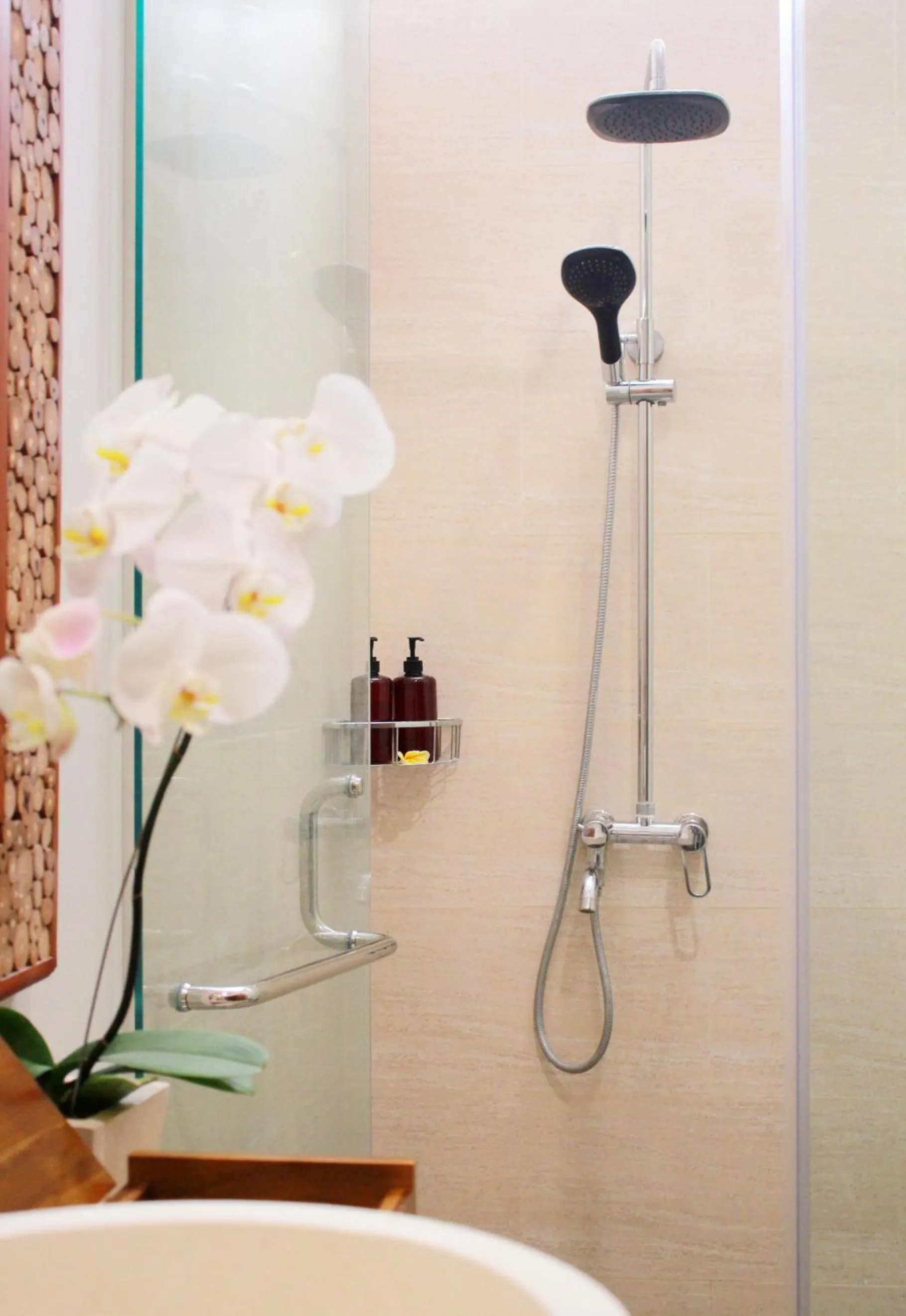 Shower in Maharaja Villas Bali - CHSE Certified