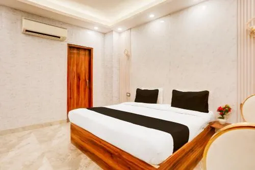 Super Townhouse Faridabad Railway Station Formerly Hotel Royals Paradaise
