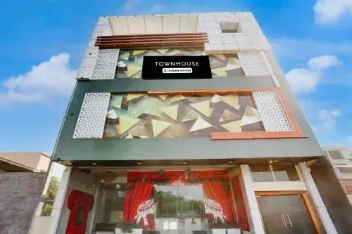 Super Townhouse Faridabad Railway Station Formerly Hotel Royals Paradaise Super Townhouse Faridabad Railway Station Formerly Hotel Royals Paradaise