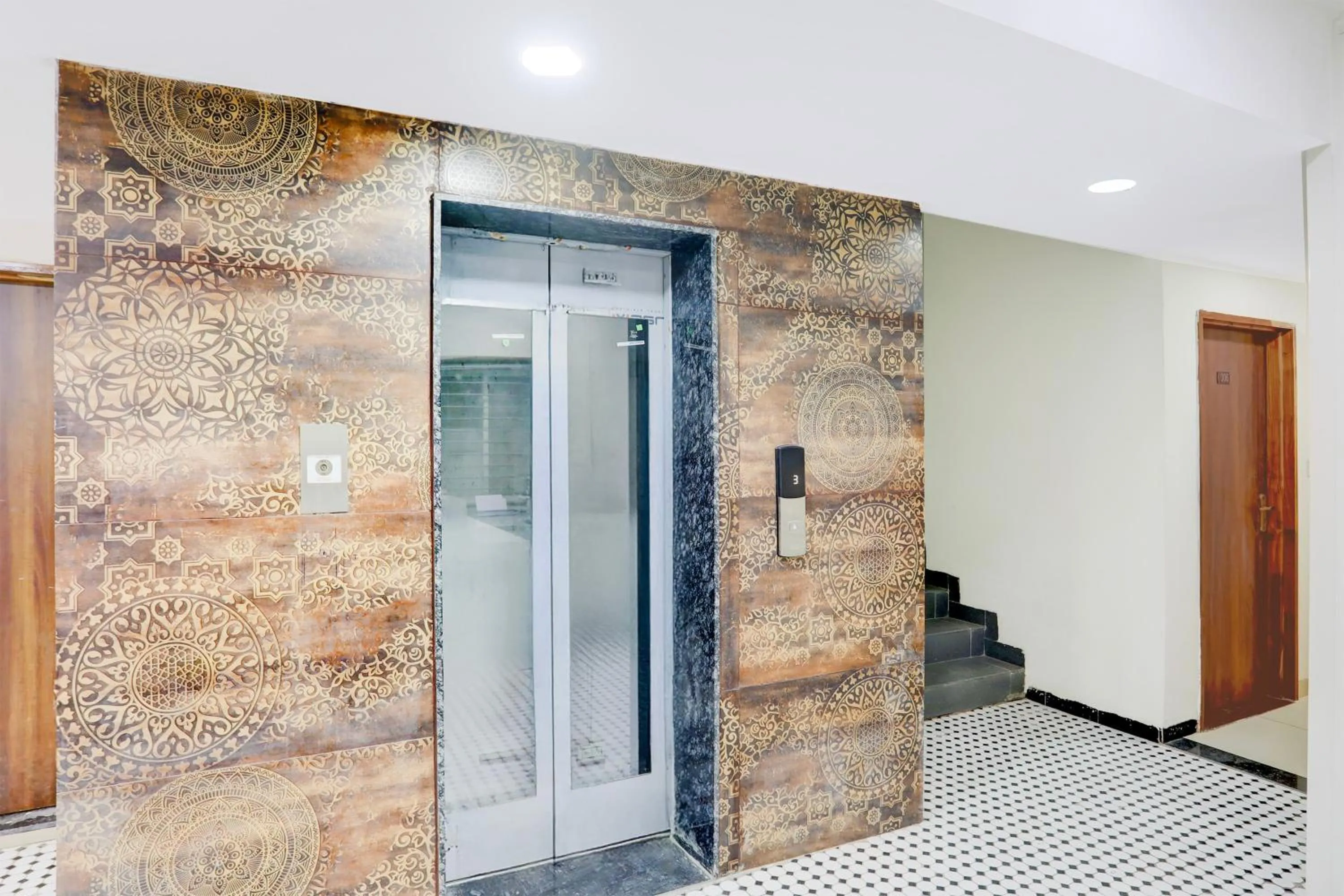 Townhouse DAVV University Indore Formerly Indrapuri