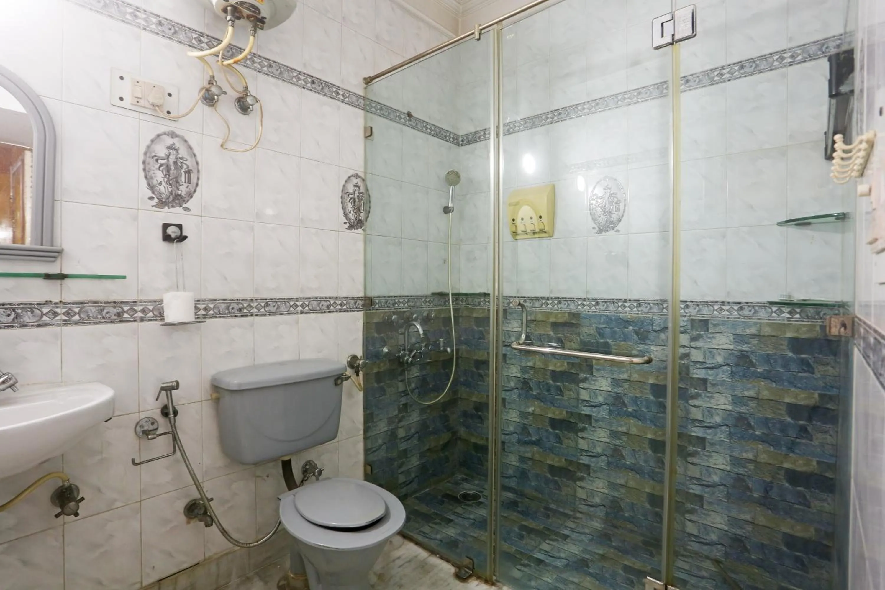 Shower in Swastik residency Paschim Vihar by twamev