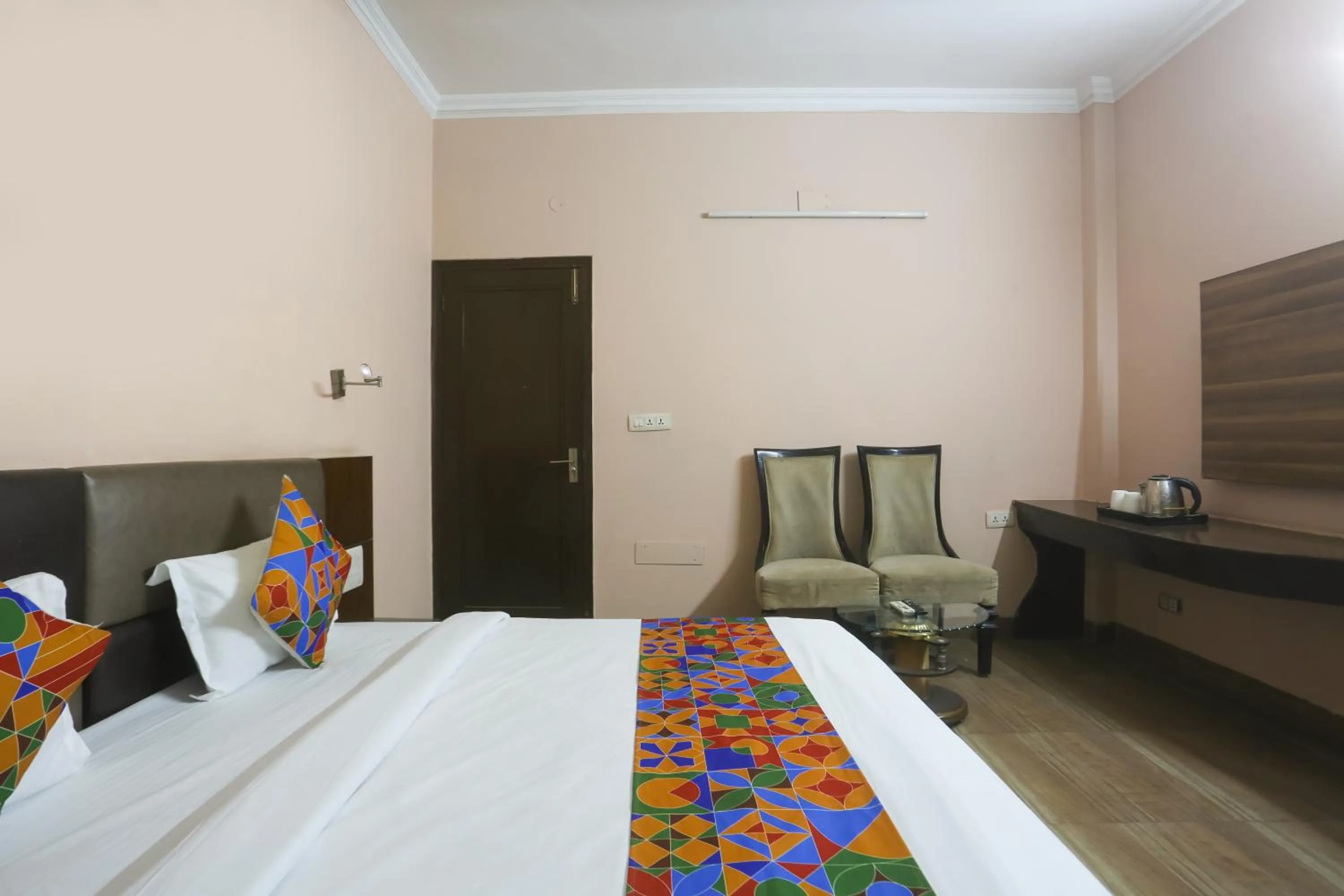 Bed in Swastik residency Paschim Vihar by twamev