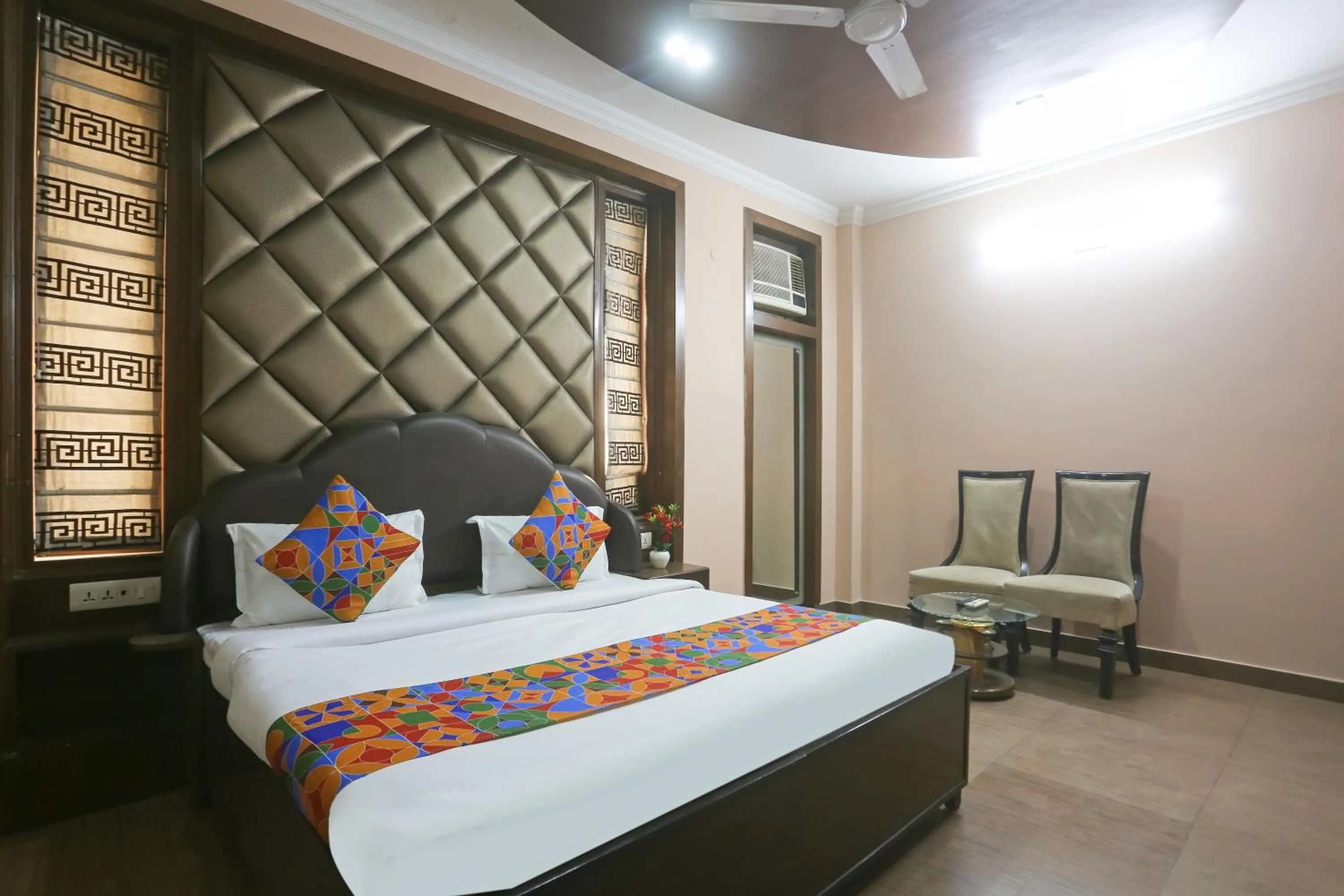 Bed in Swastik residency Paschim Vihar by twamev