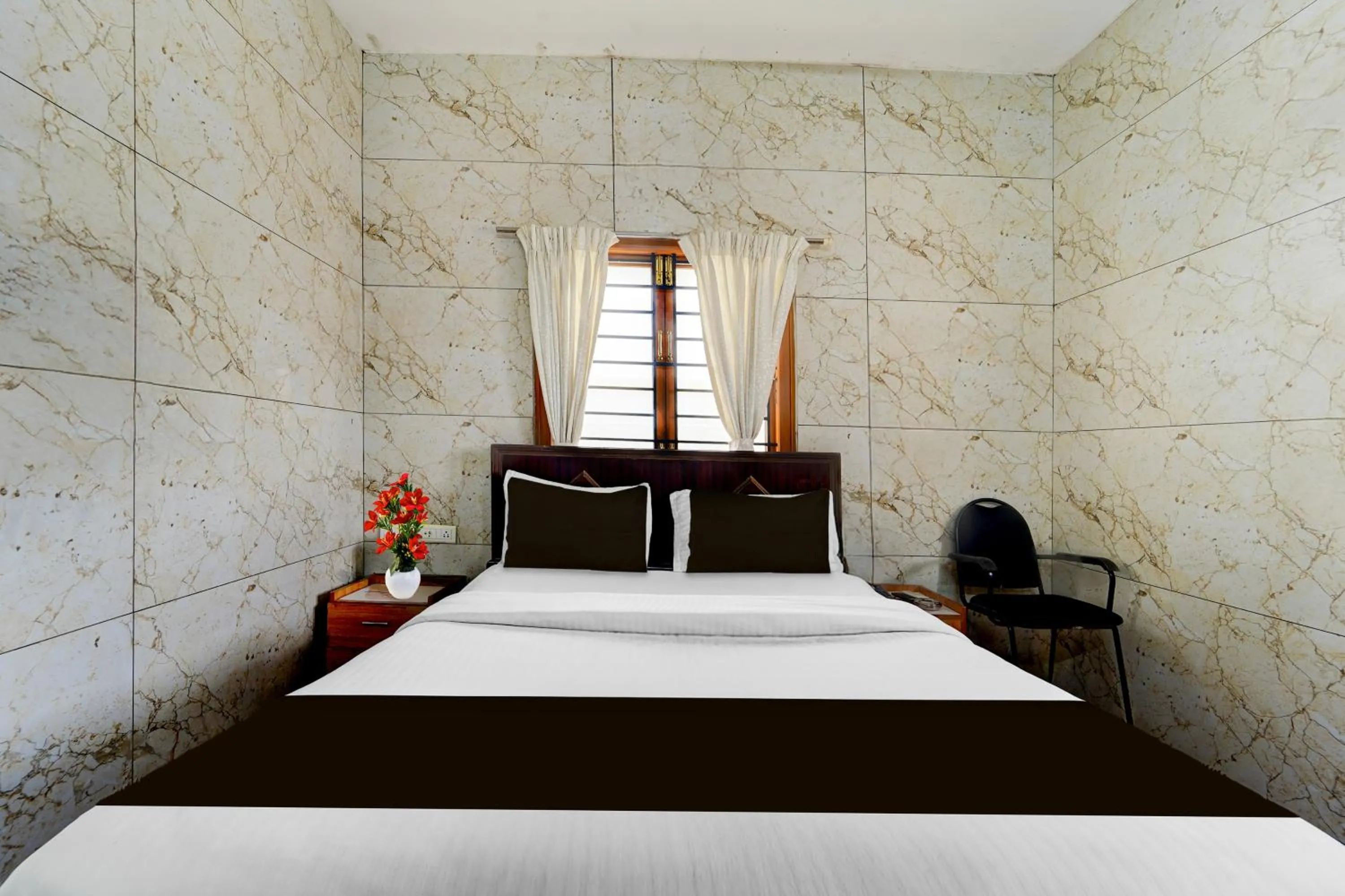 Bedroom, Bed in Super Collection O Omni Bus Terminal Gandhipuram Formerly Apple Grand