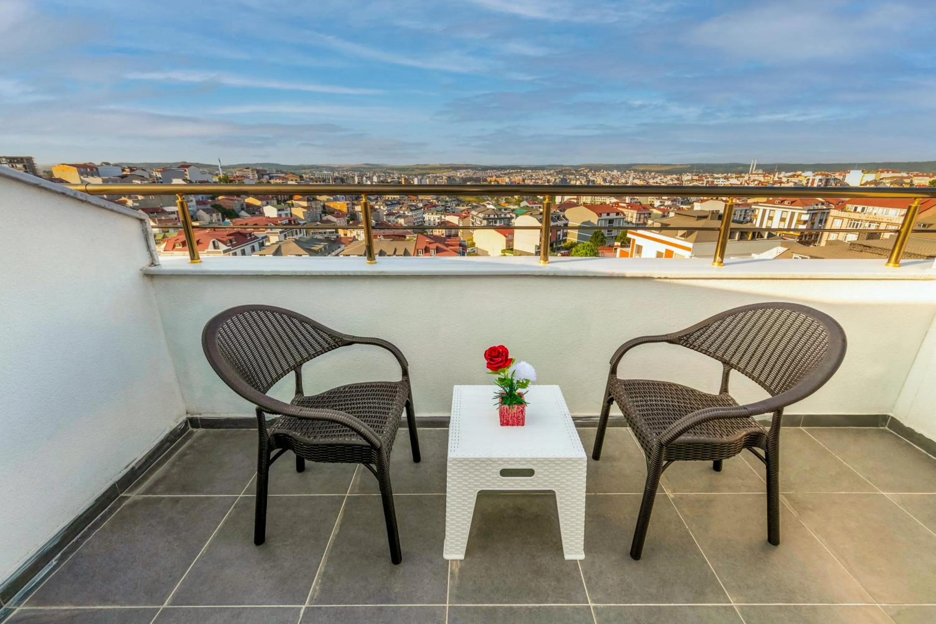 Balcony/Terrace in Airport Waves Hotel