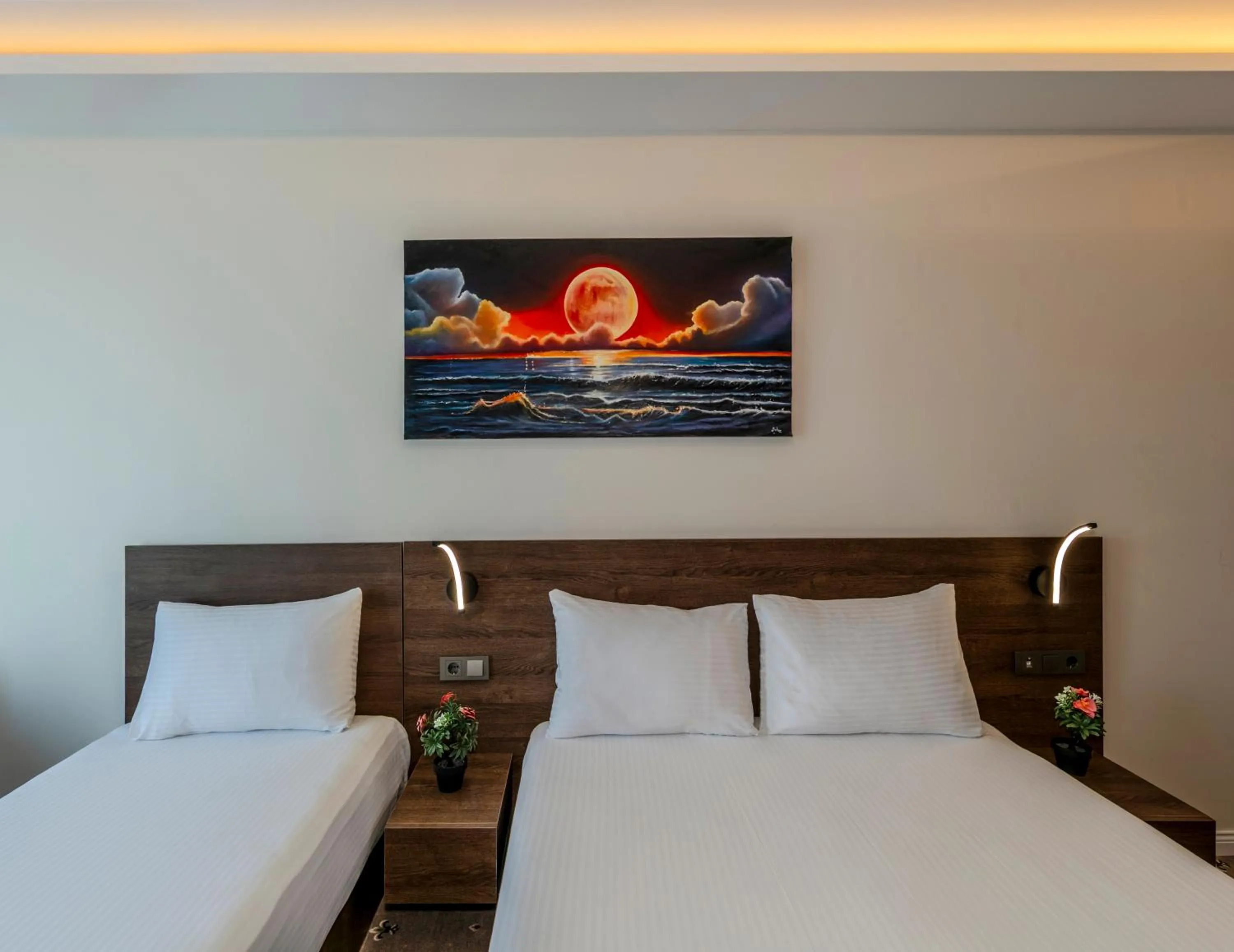 Bed in Airport Waves Hotel