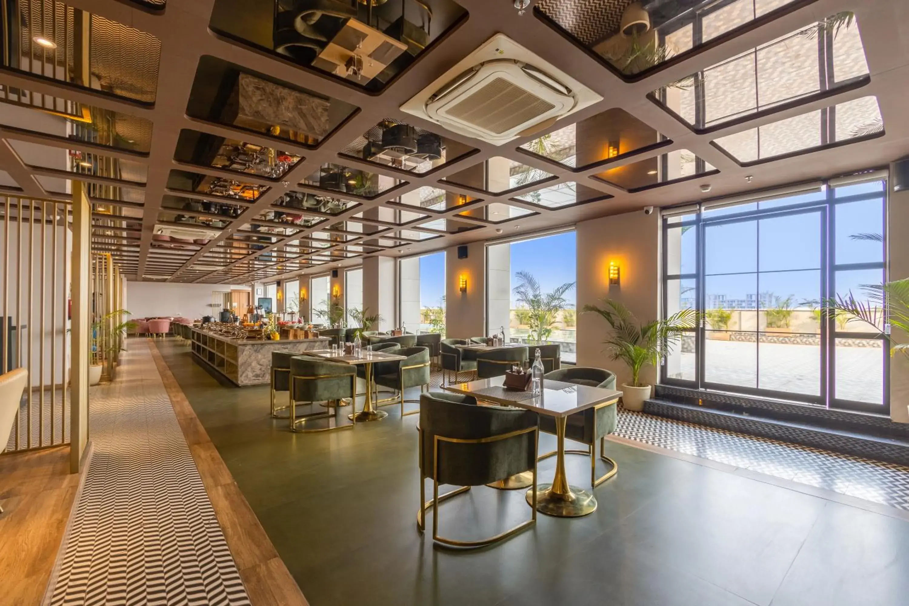 Restaurant/places to eat in Saltstayz Premier Suite Chandigarh Mohali Restaurant/places to eat in Saltstayz Premier Suite Chandigarh Mohali