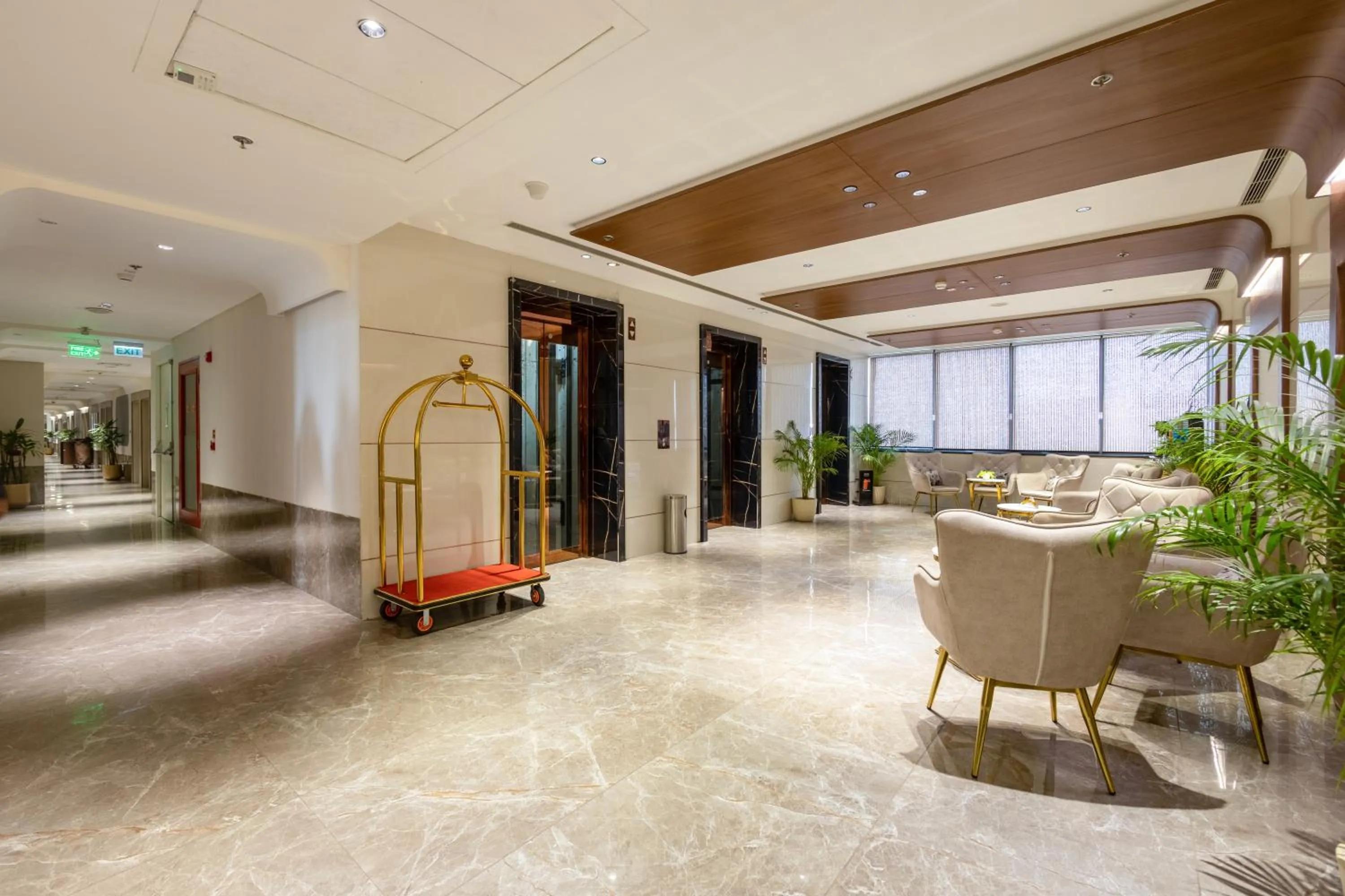 Lobby or reception in Saltstayz Premier Suite Chandigarh Mohali