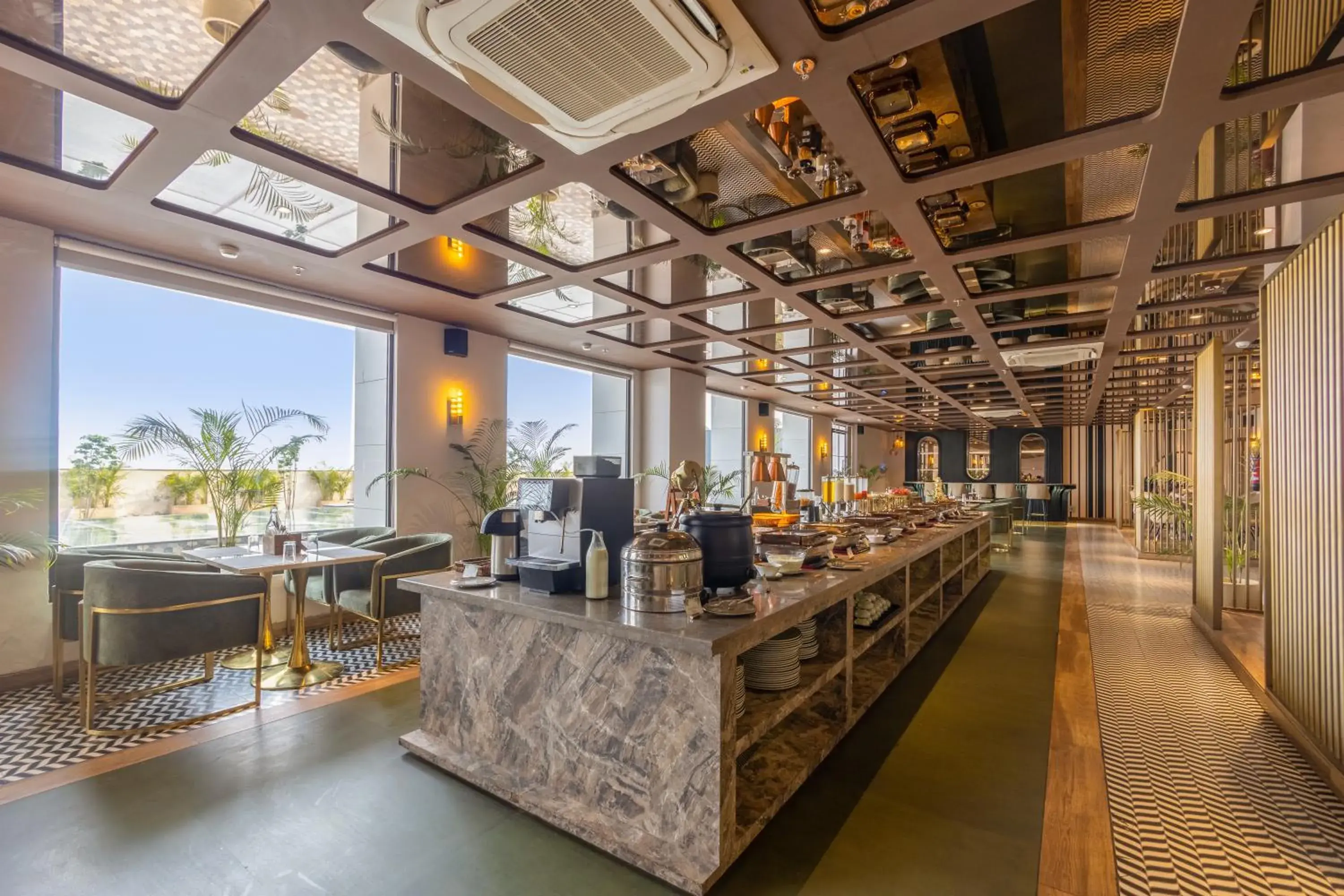 Restaurant/places to eat in Saltstayz Premier Suite Chandigarh Mohali Restaurant/places to eat in Saltstayz Premier Suite Chandigarh Mohali