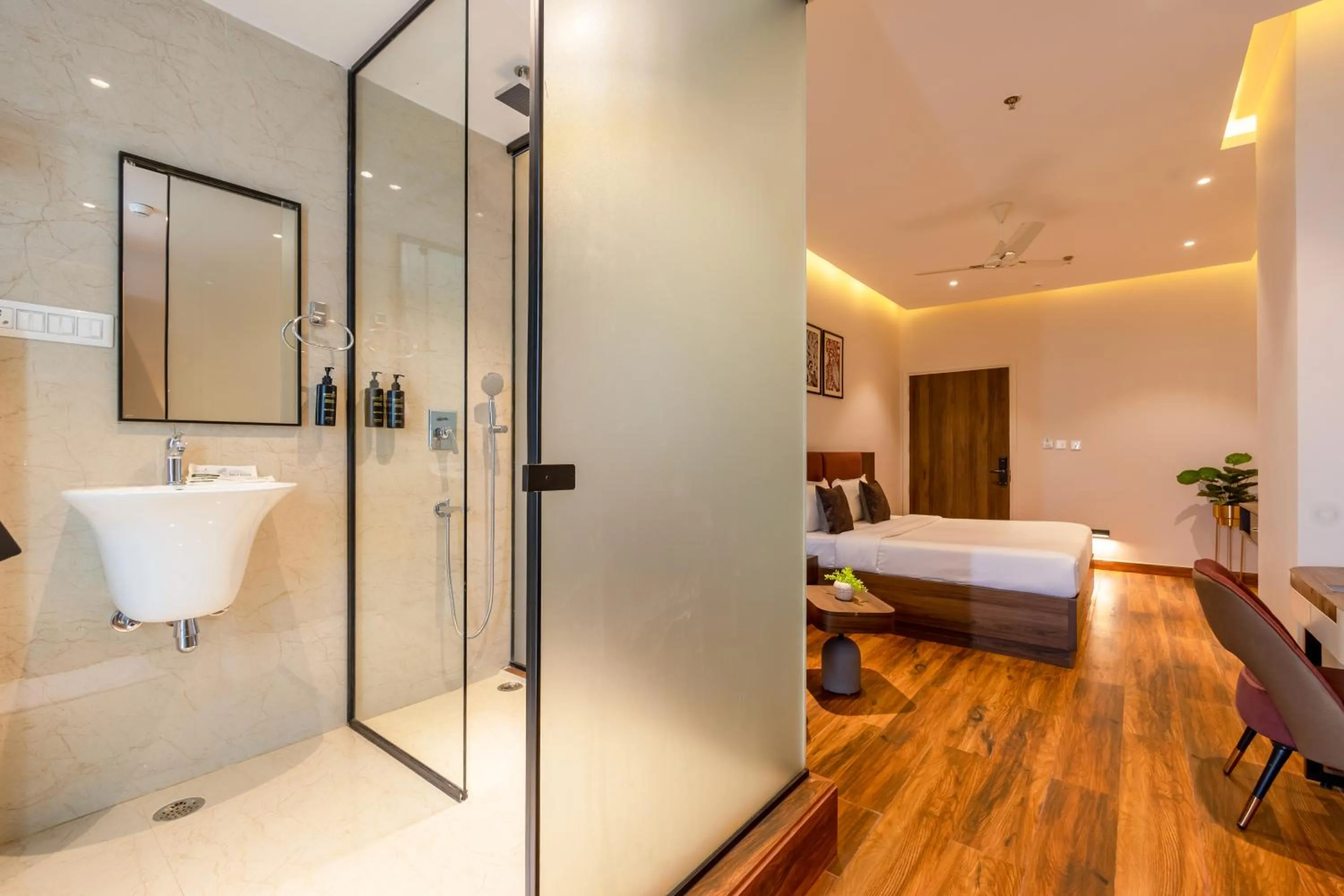 Shower in Saltstayz Premier Suite Chandigarh Mohali