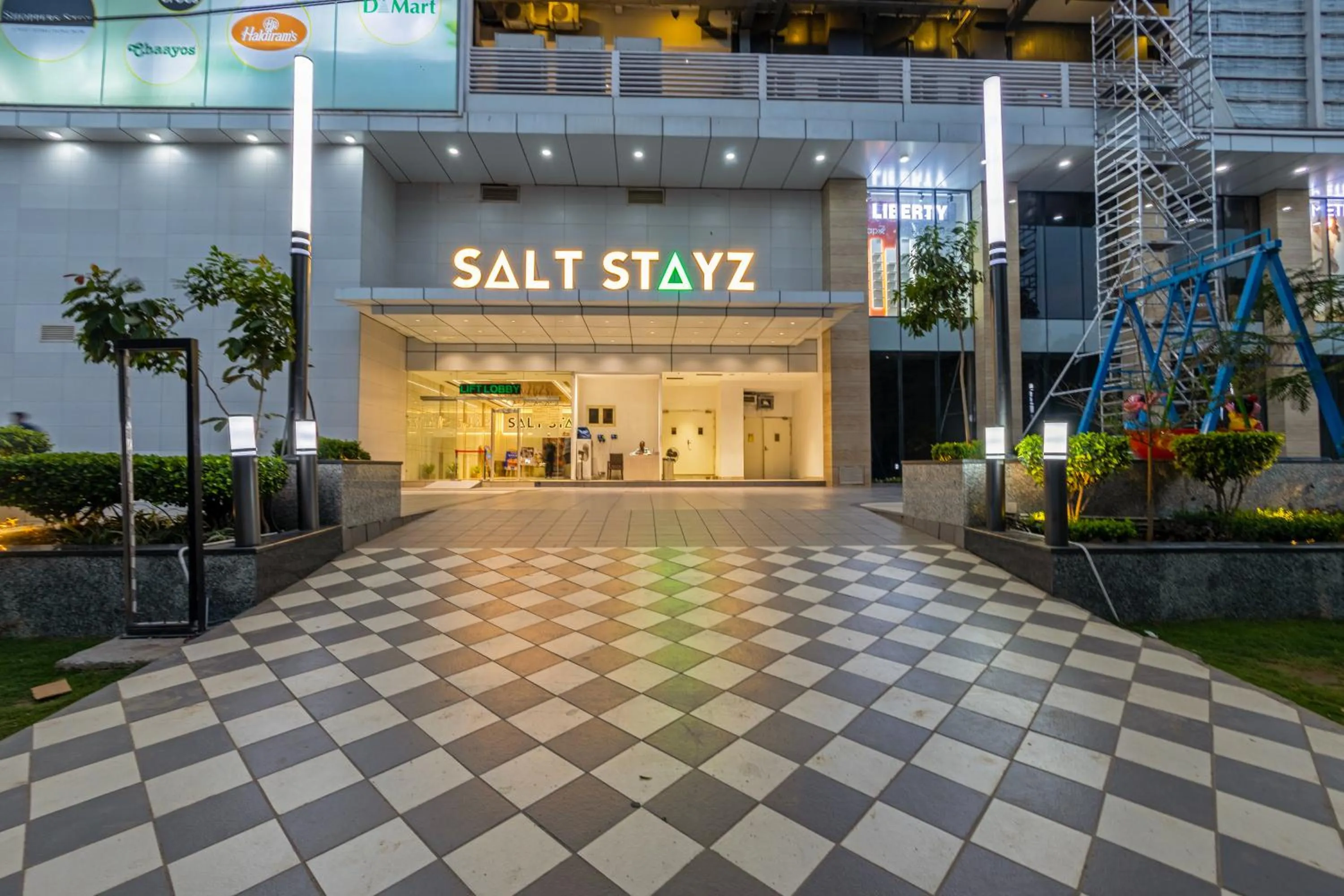 Facade/entrance in Saltstayz Premier Suite Chandigarh Mohali