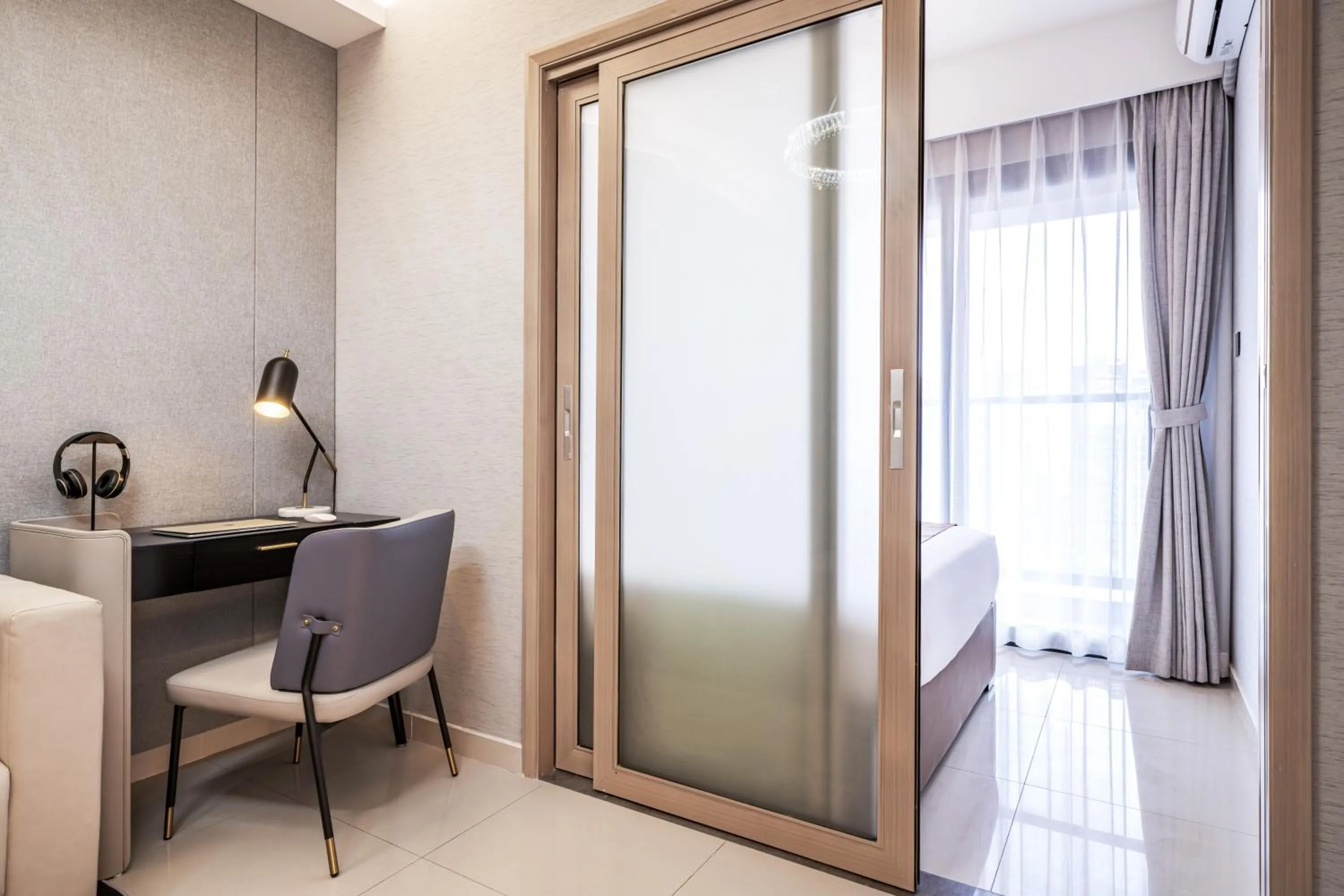 Bedroom in Kingkey Shuibei International Apartment Hotel