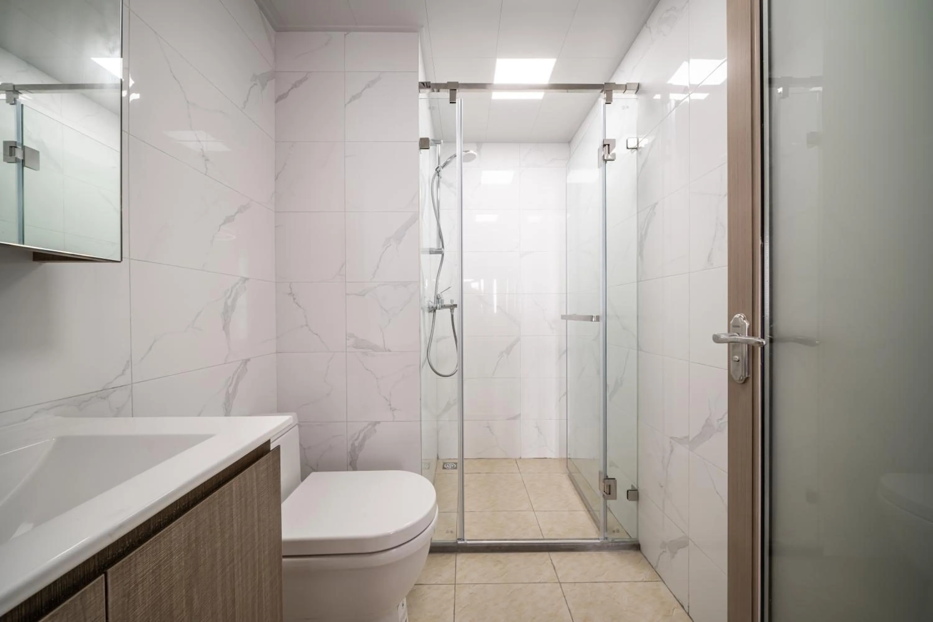 Toilet in Kingkey Shuibei International Apartment Hotel