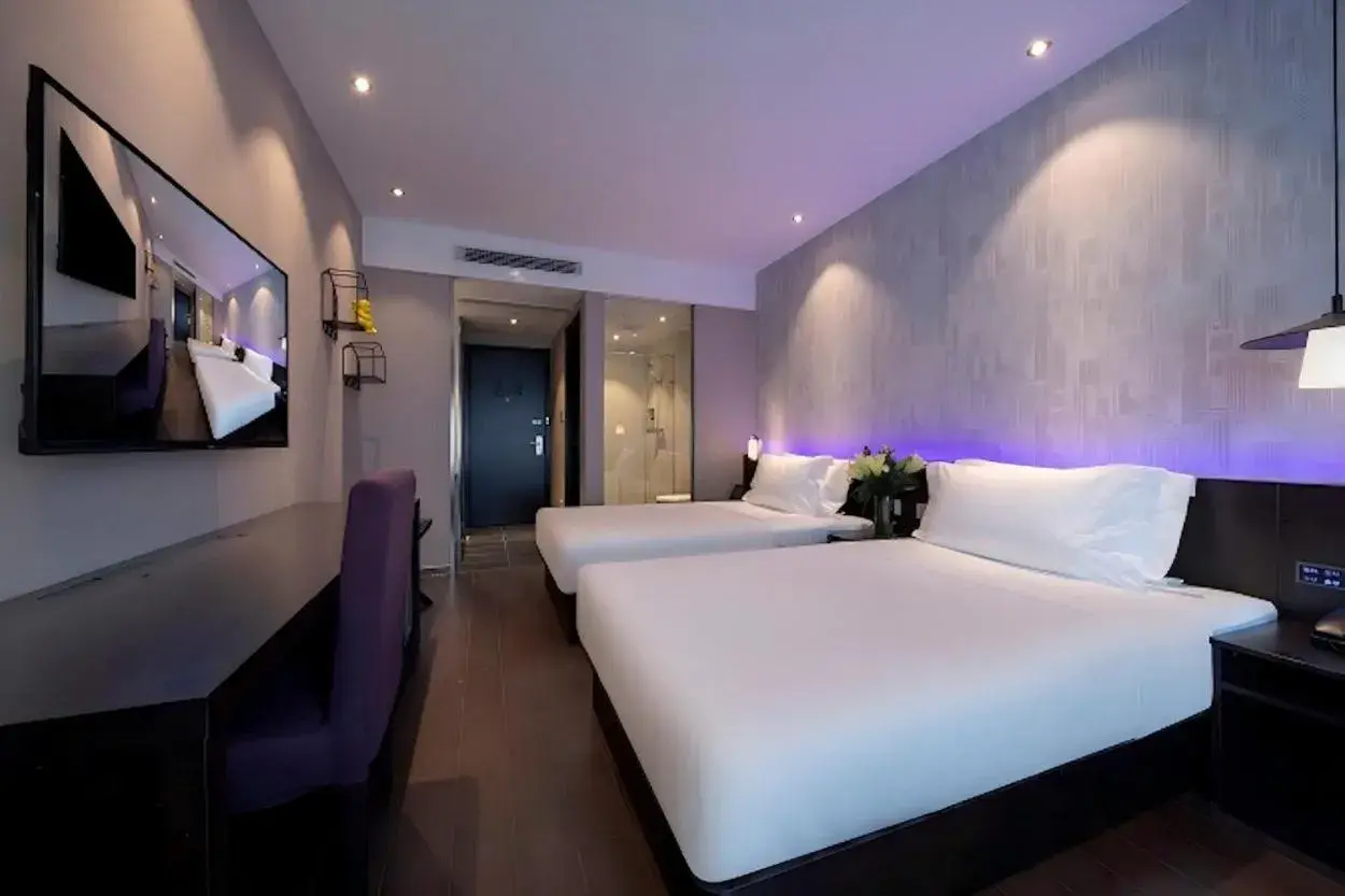 Twin Room in JL Boutique Hotel shanghai Tian An 1000 Trees Jing An Temple changshou Road Store Twin Room in JL Boutique Hotel shanghai Tian An 1000 Trees Jing An Temple changshou Road Store