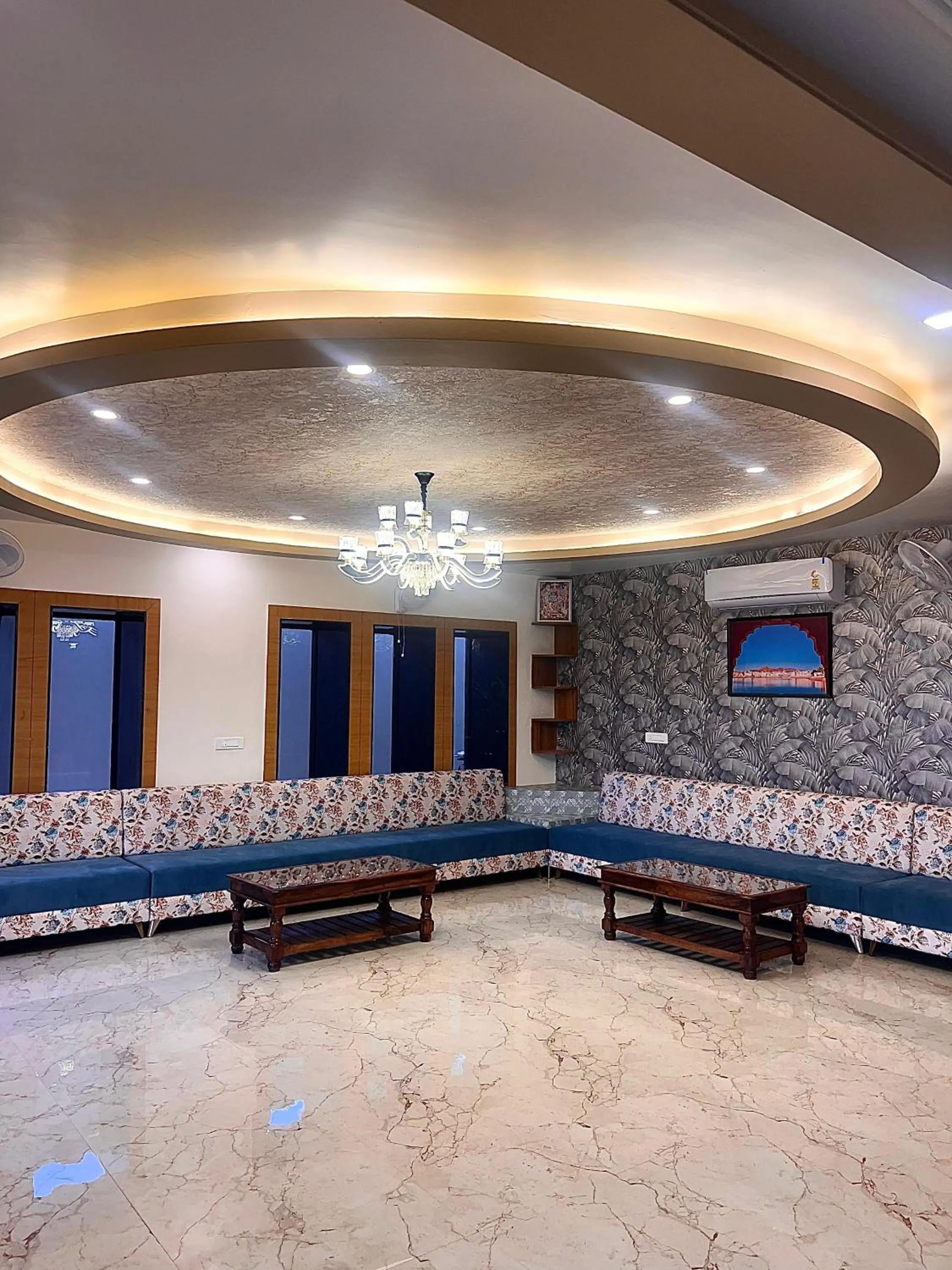 Lobby or reception in Hotel Holy Pushkar by DIV Hospitality
