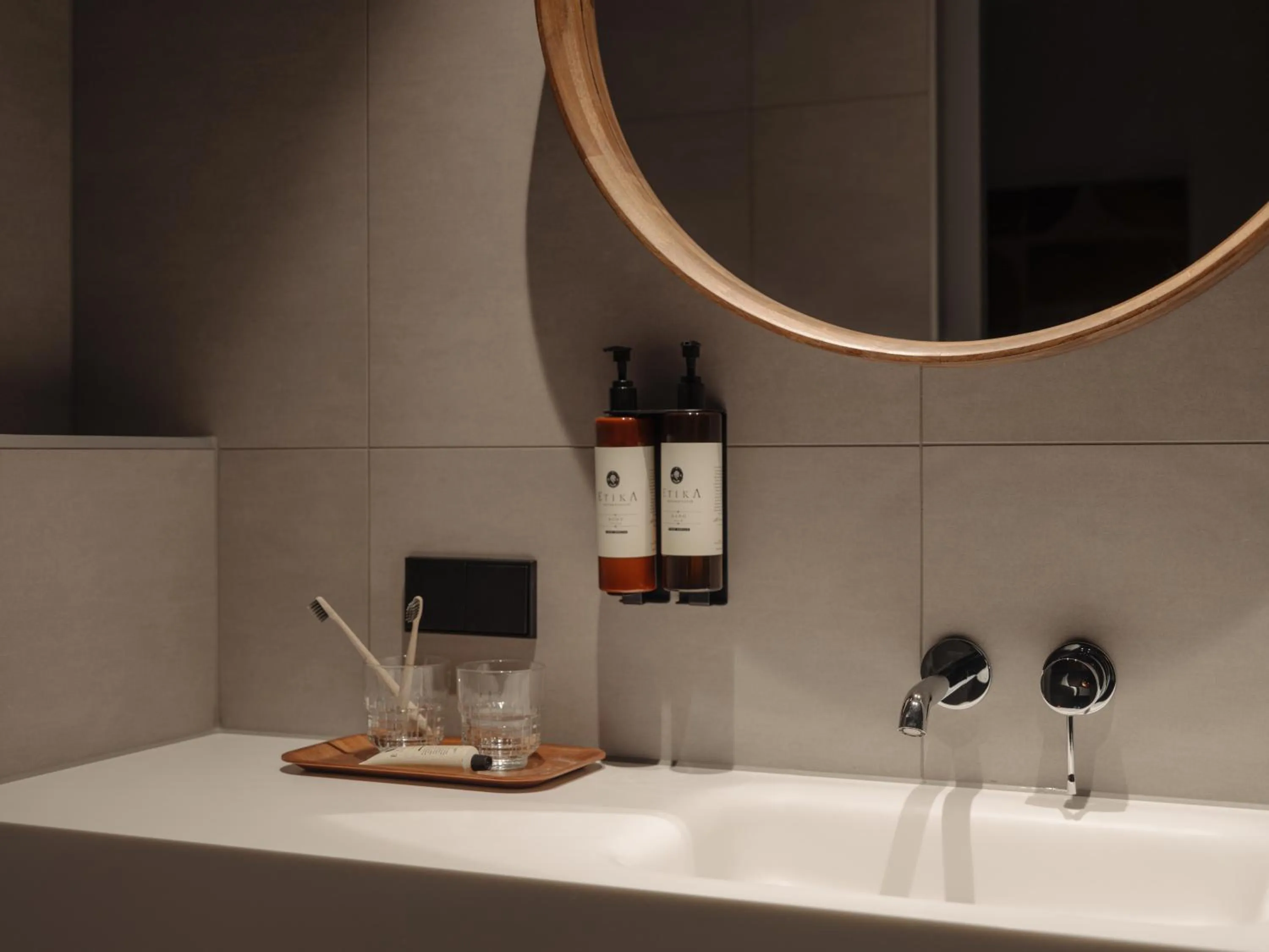 Bathroom in Hotel V Oosterpark