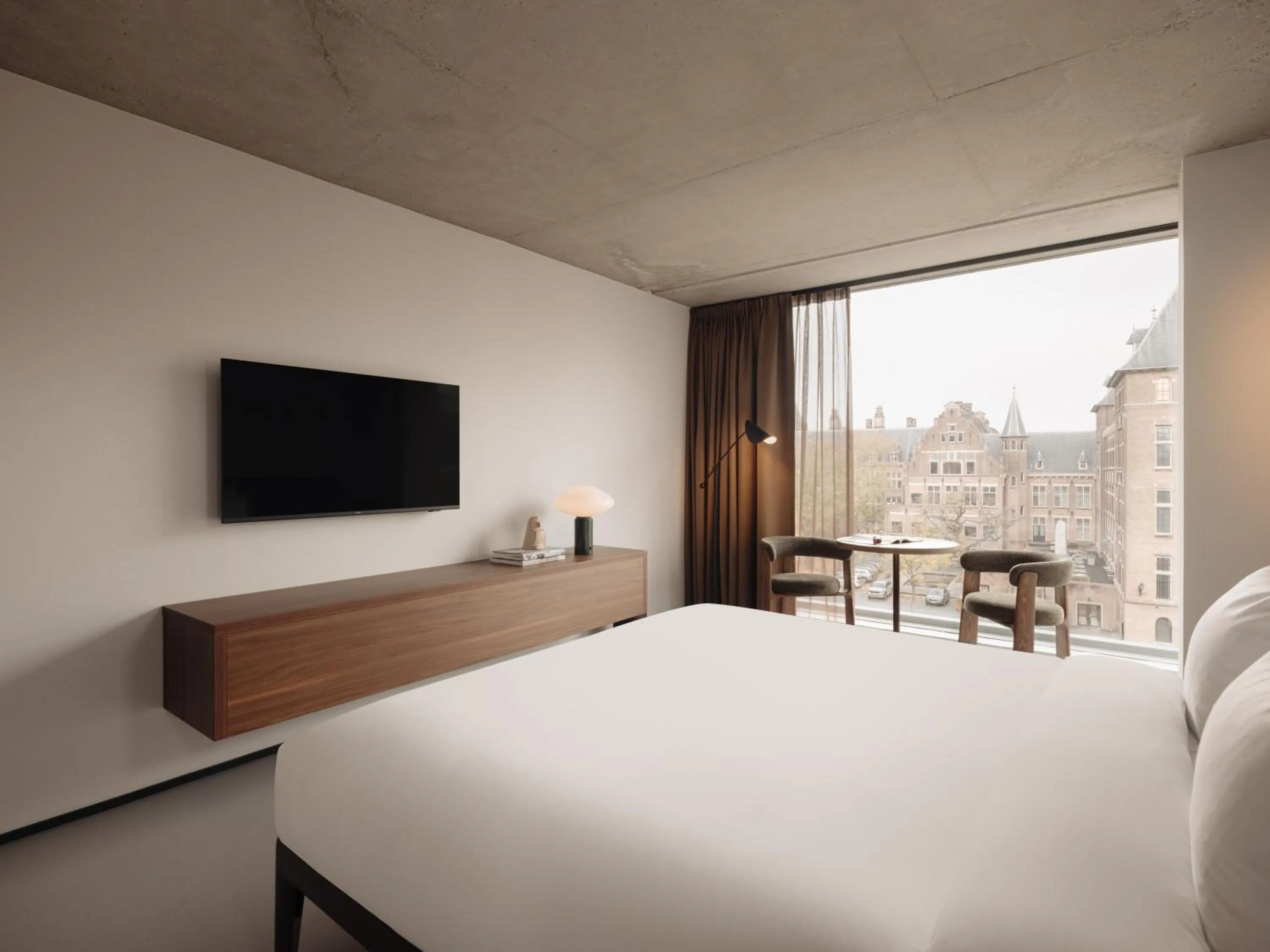 Bed in Hotel V Oosterpark