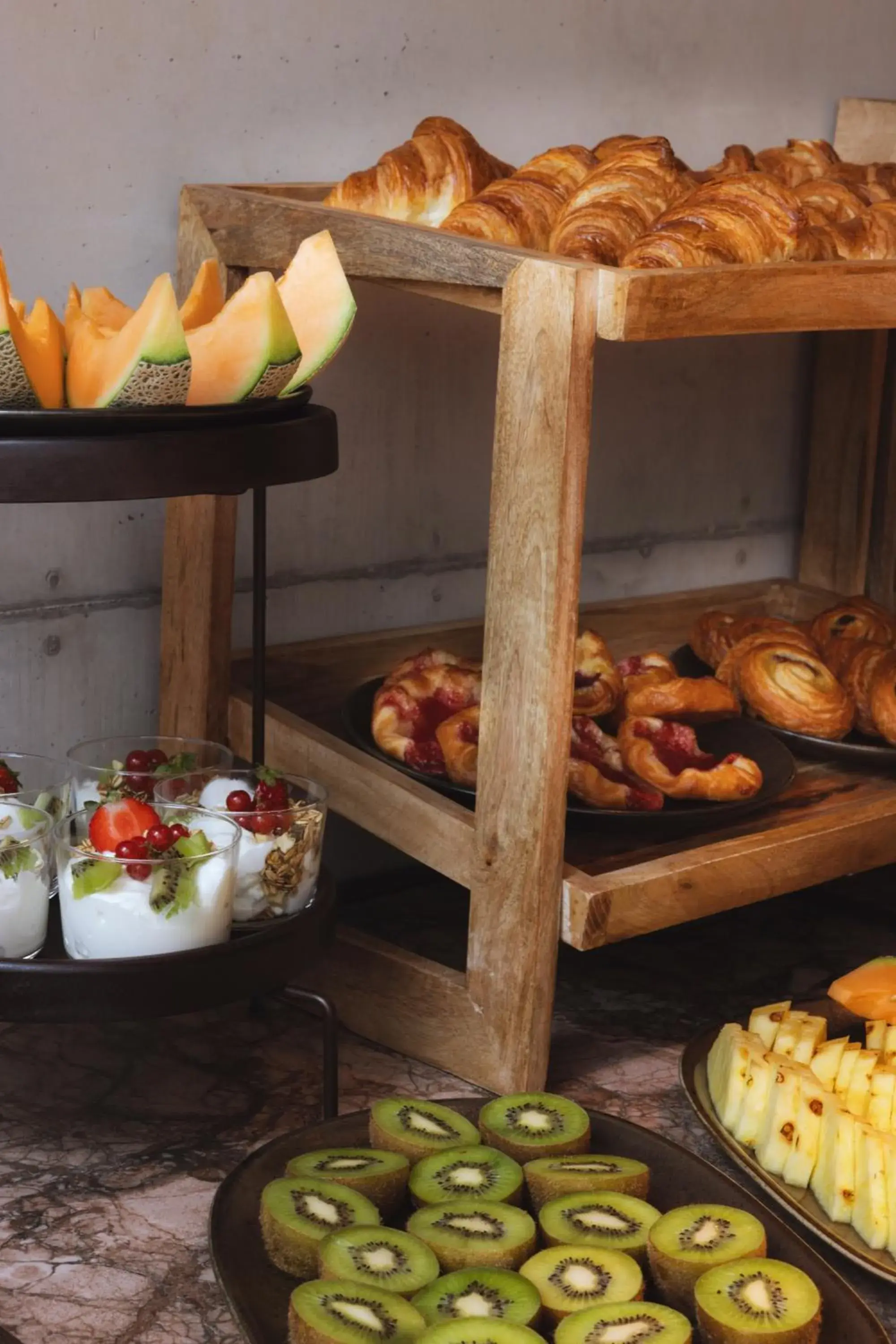 Breakfast in Hotel V Oosterpark Breakfast in Hotel V Oosterpark